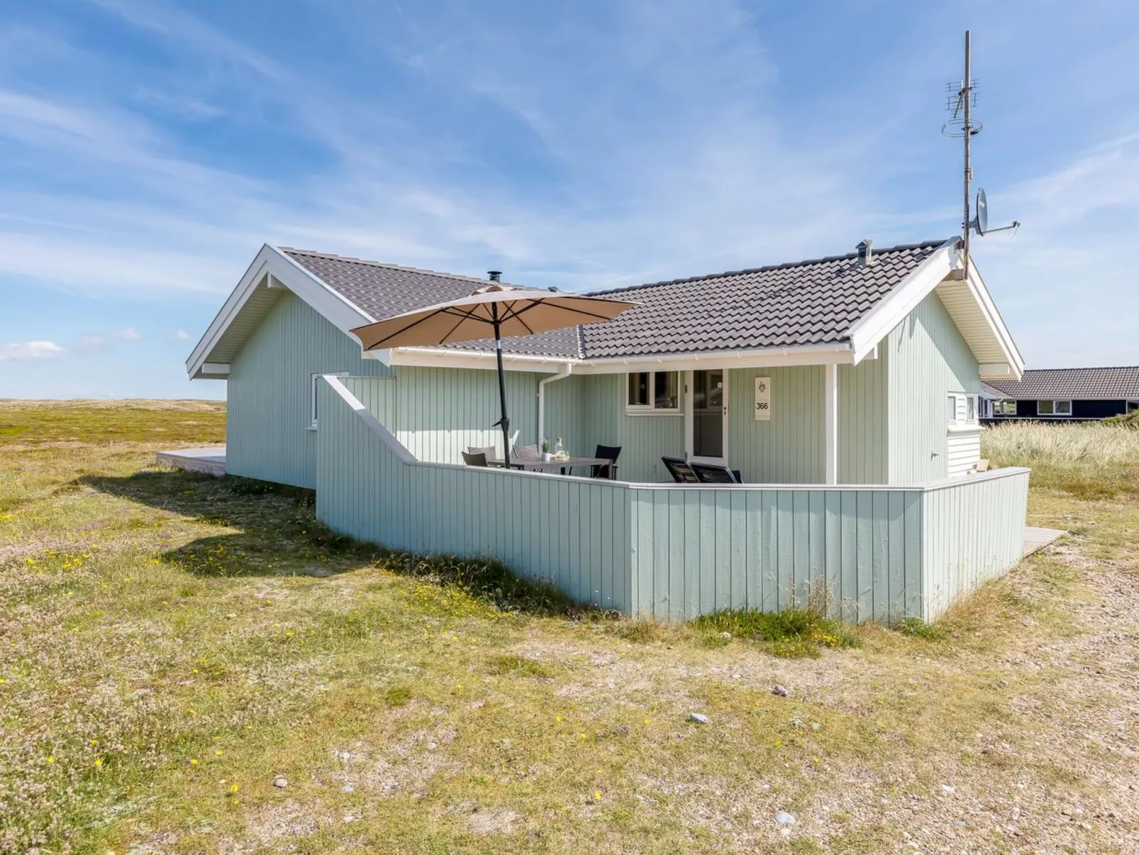 "Zaga" -  from the sea-Dehors