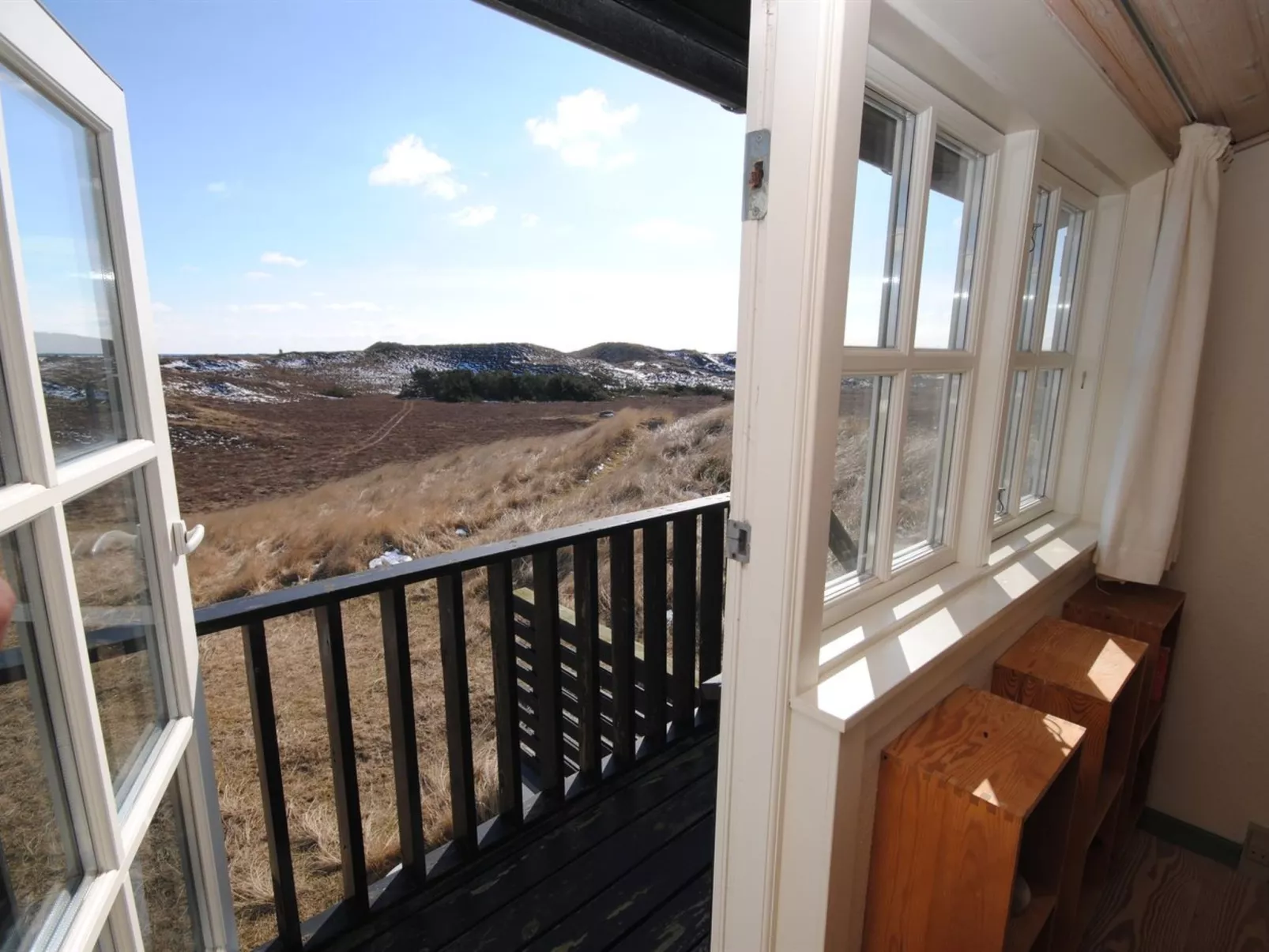 "Swanja" -  from the sea-Inside