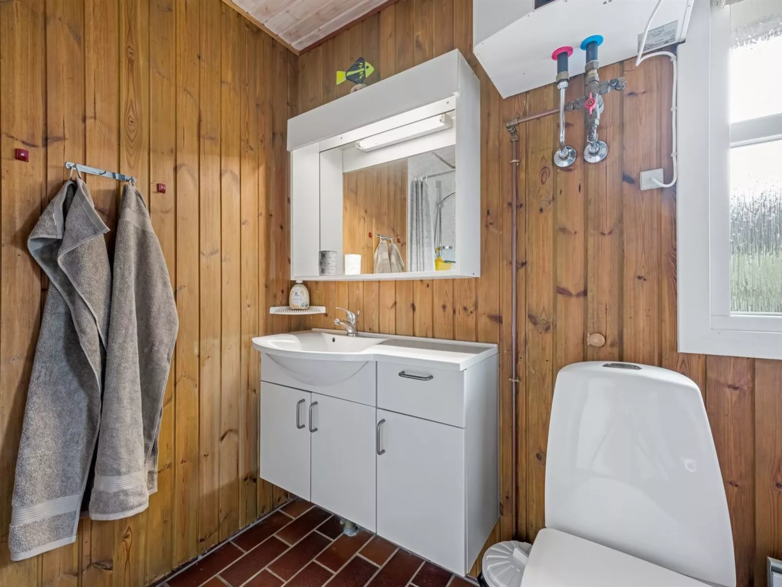 "Gertine" - 650m to the fjord-Inside