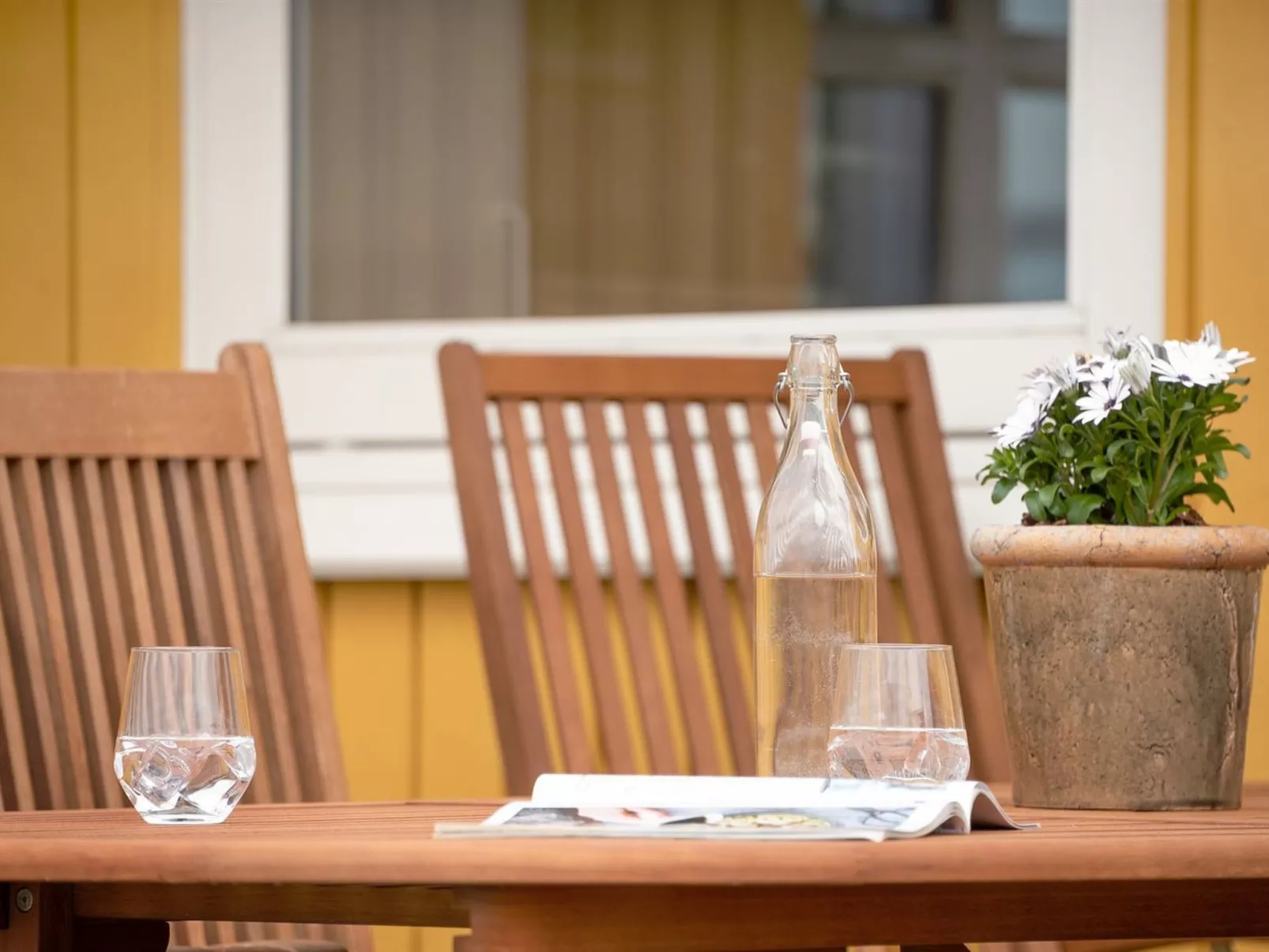 "Thrond" - 200m from the sea-Draußen