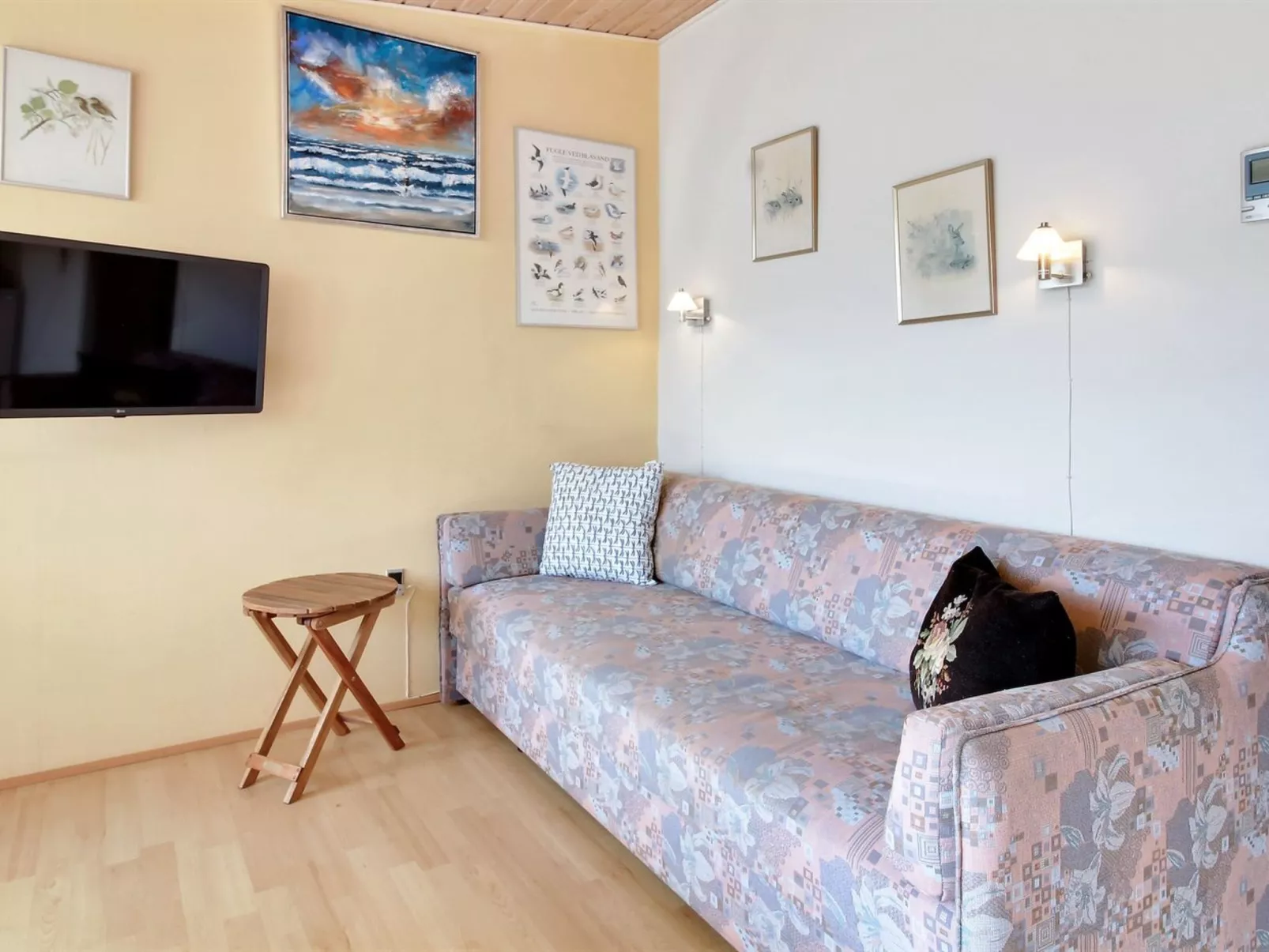 "Genadij" - 1km from the sea-Inside