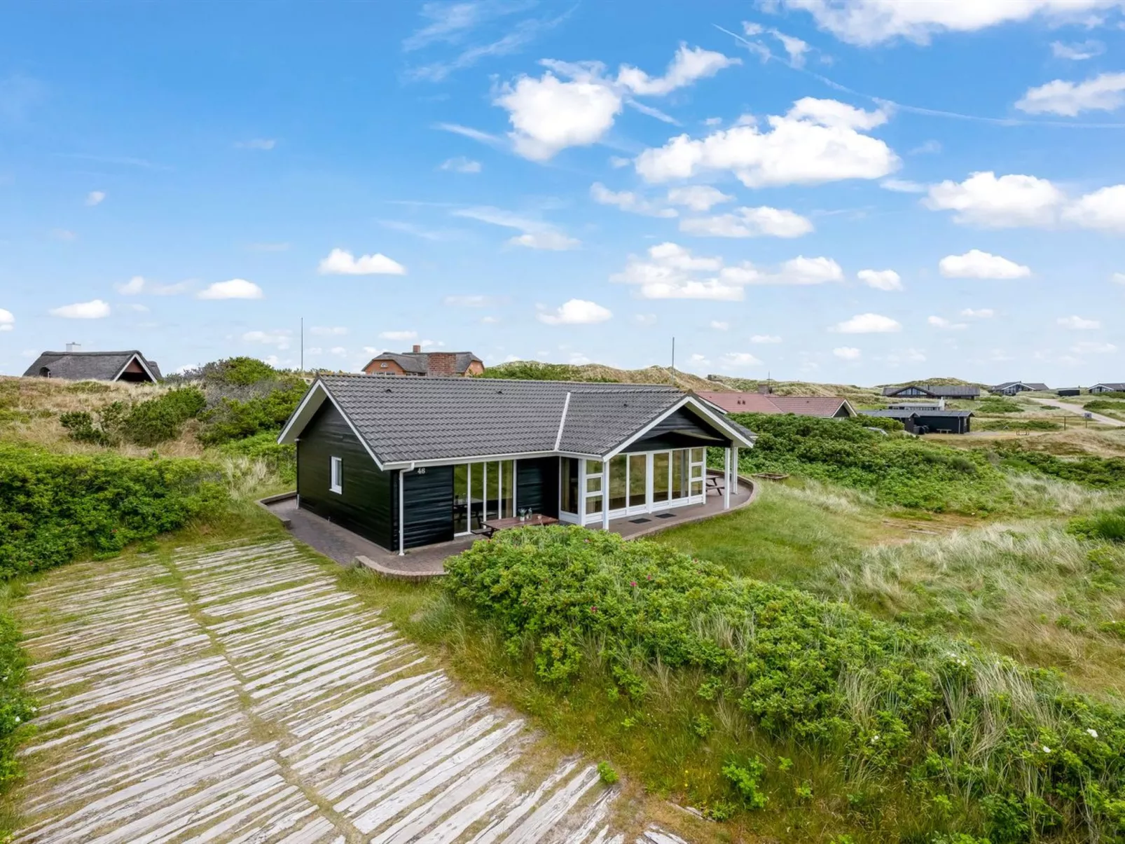 "Eugenie" - 450m from the sea-Draußen