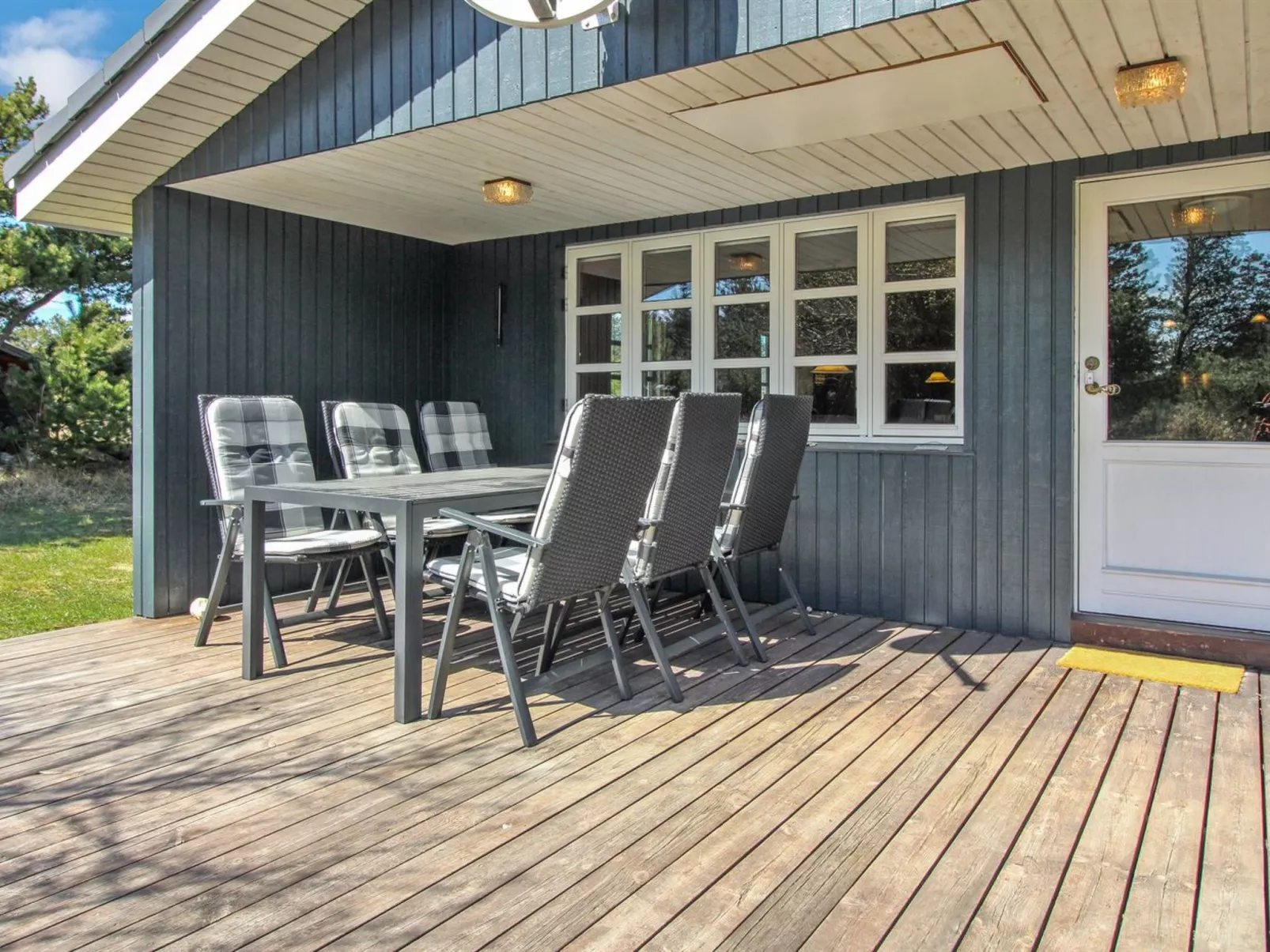 "Marja" - 1.3km from the sea-Outside