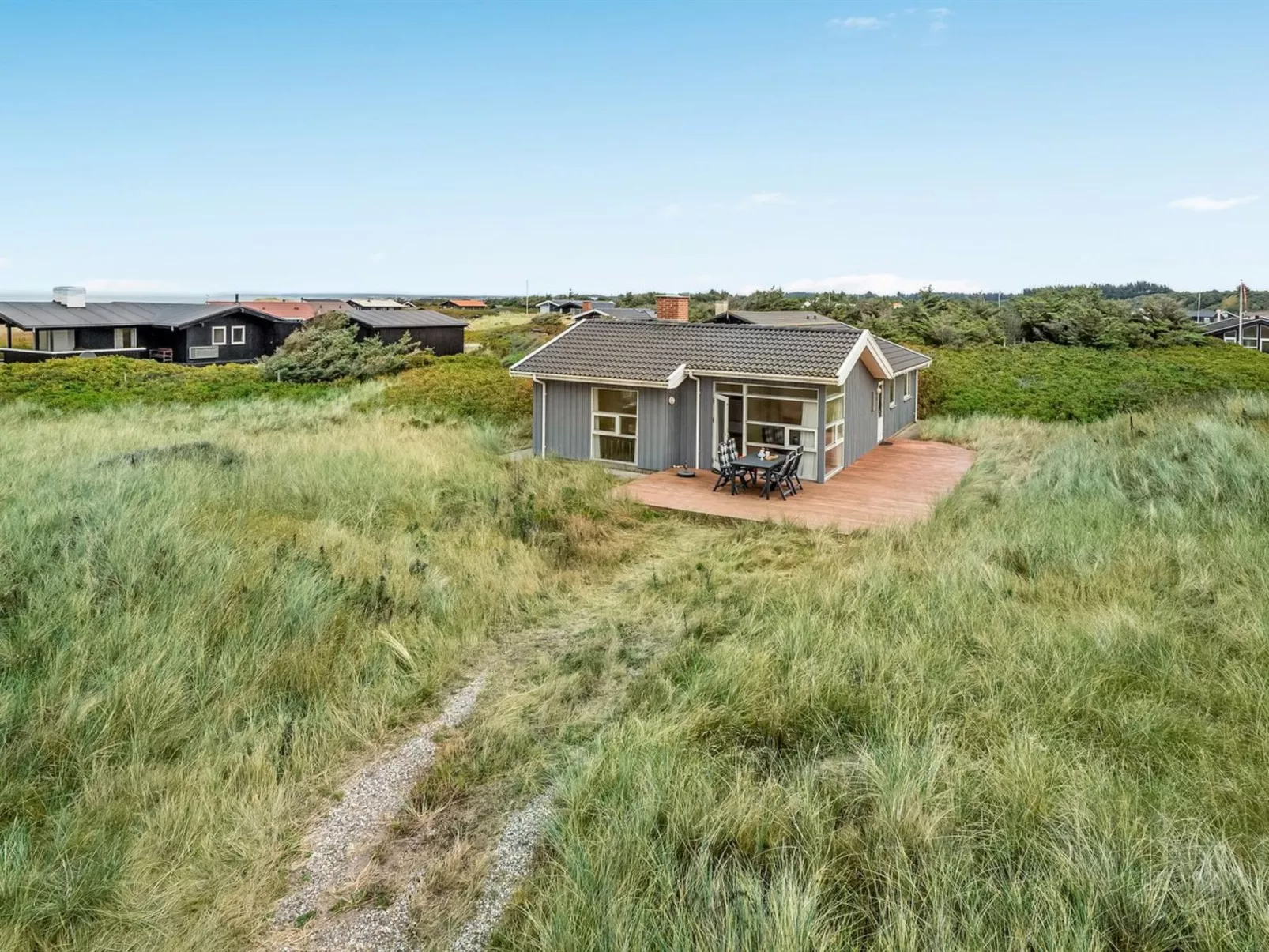 "Gilbert" - 96m from the sea-Dehors