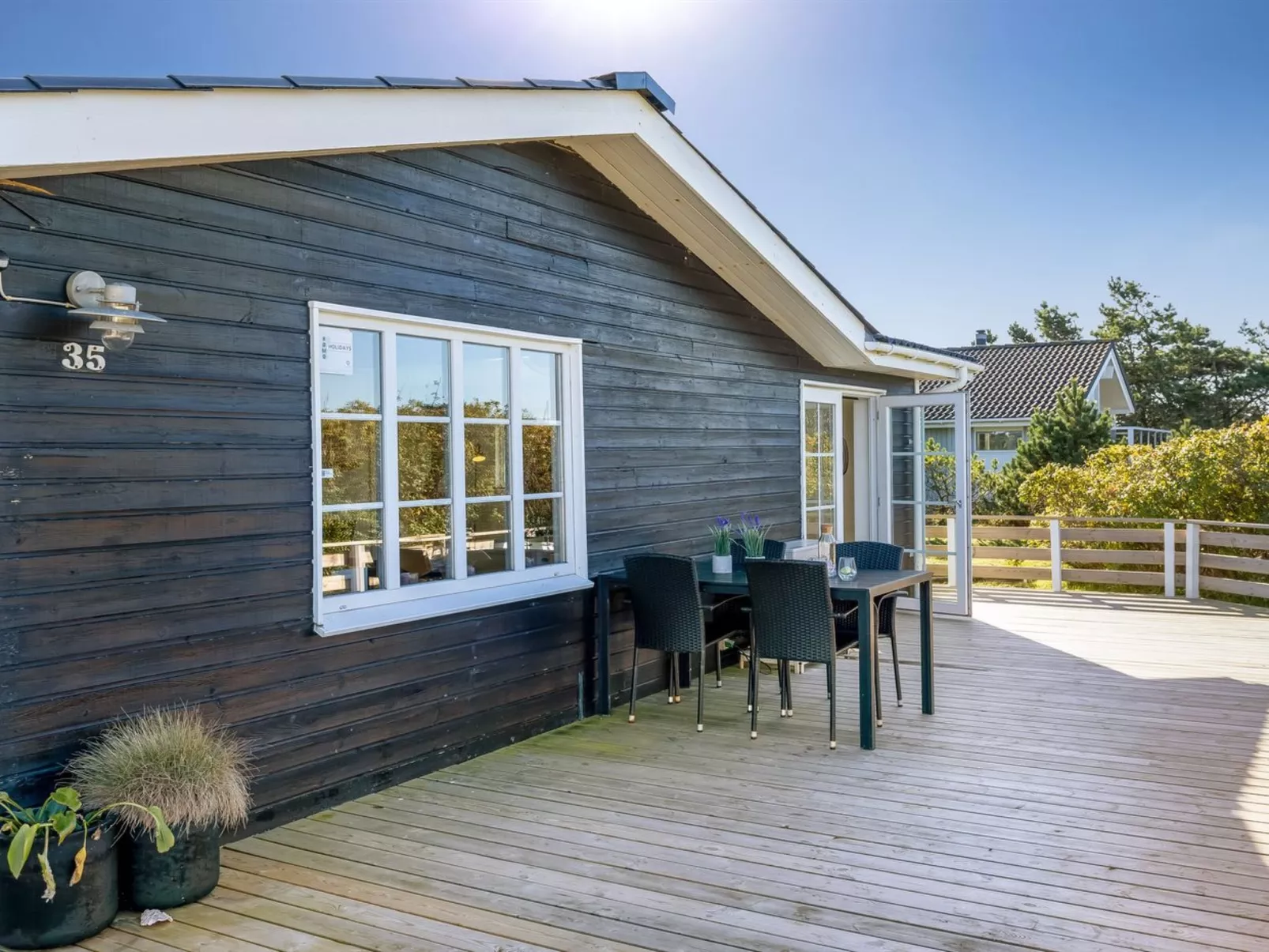 "Aika" - 500m from the sea-Outside