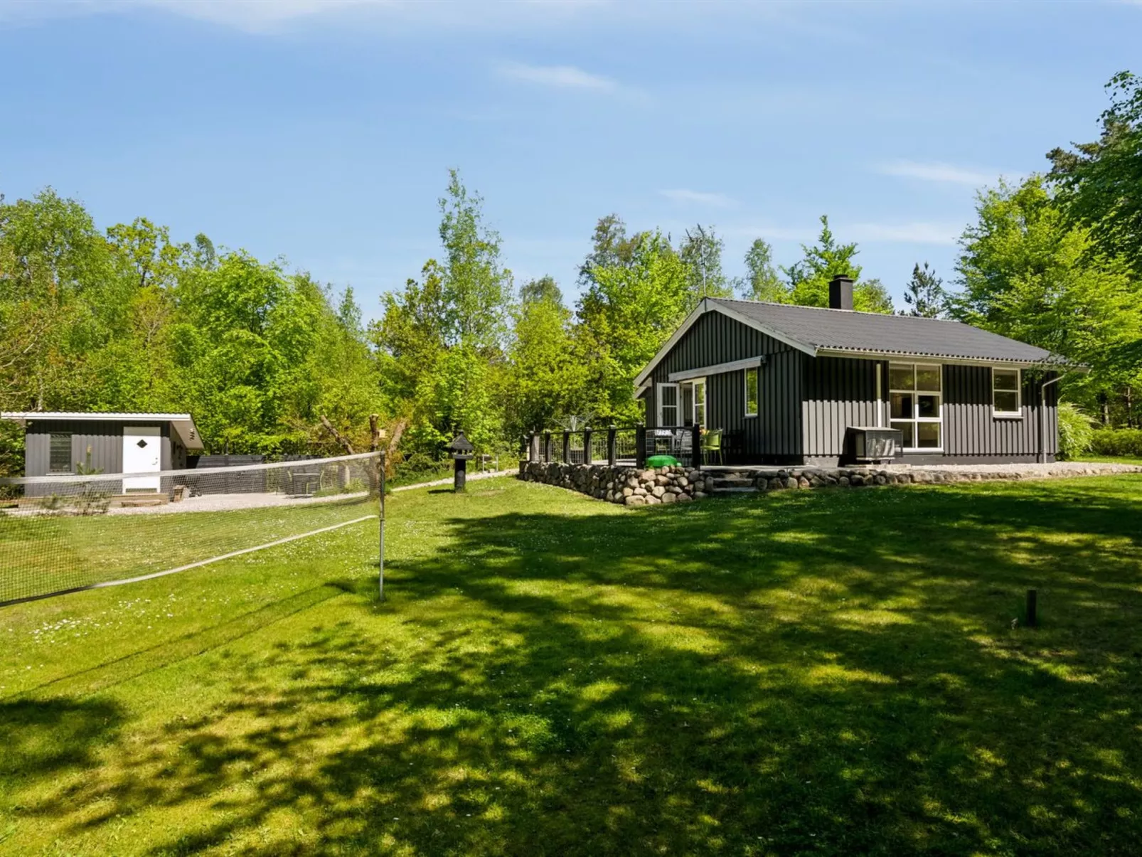 "Hunding" - 7km from the sea-Outside