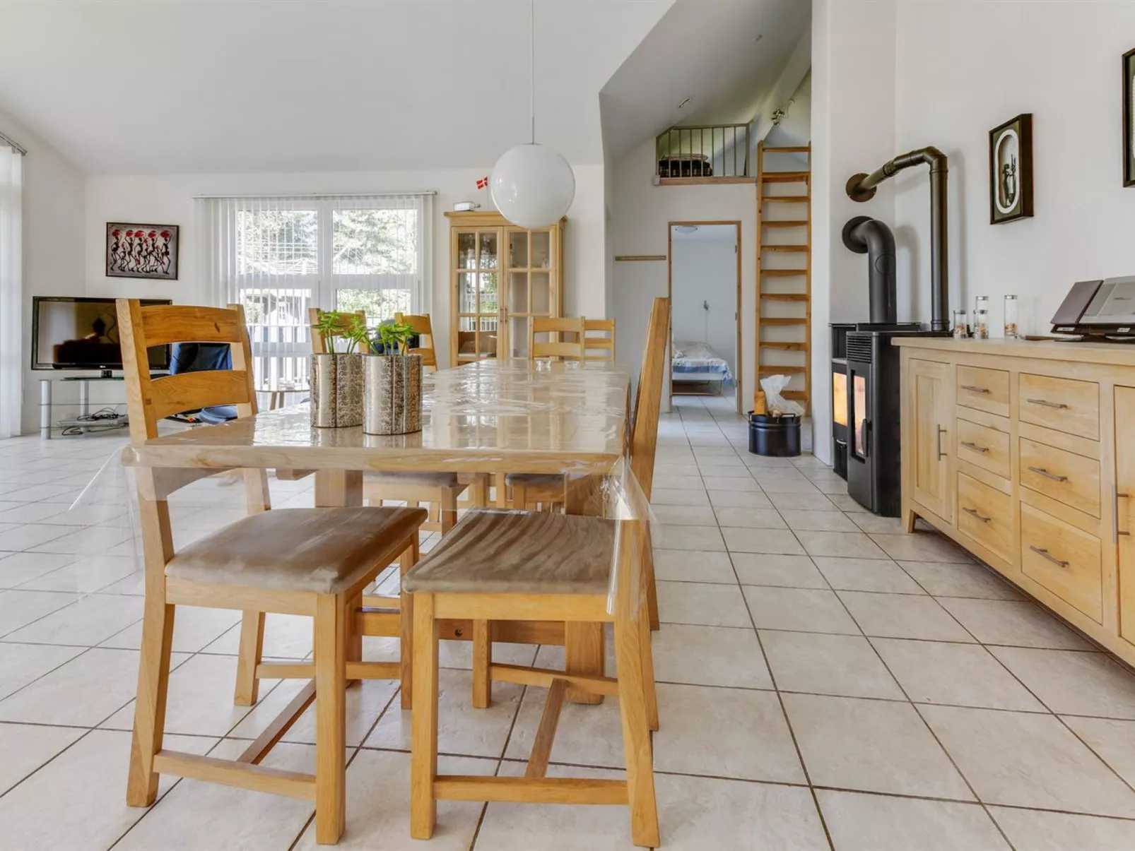 "Lyydia" - 1km from the sea-Inside