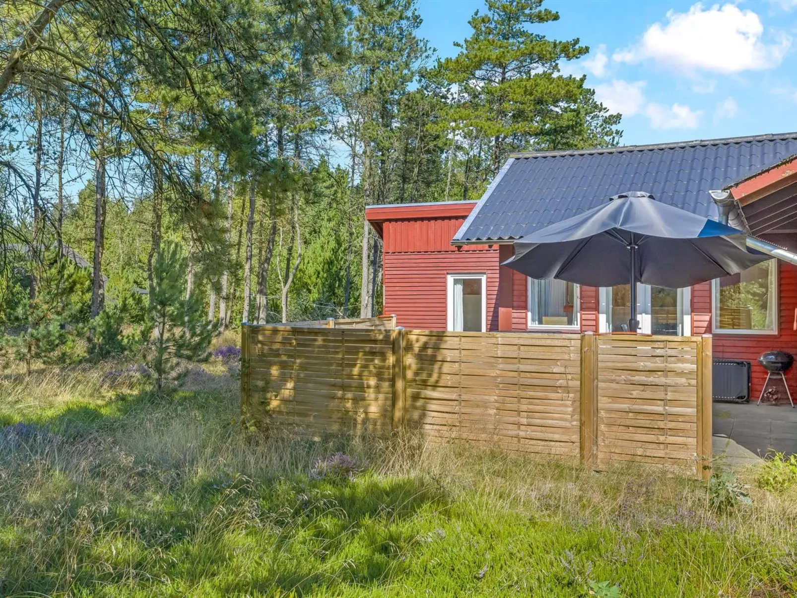 "Dorreth" - 800m from the sea-Outside