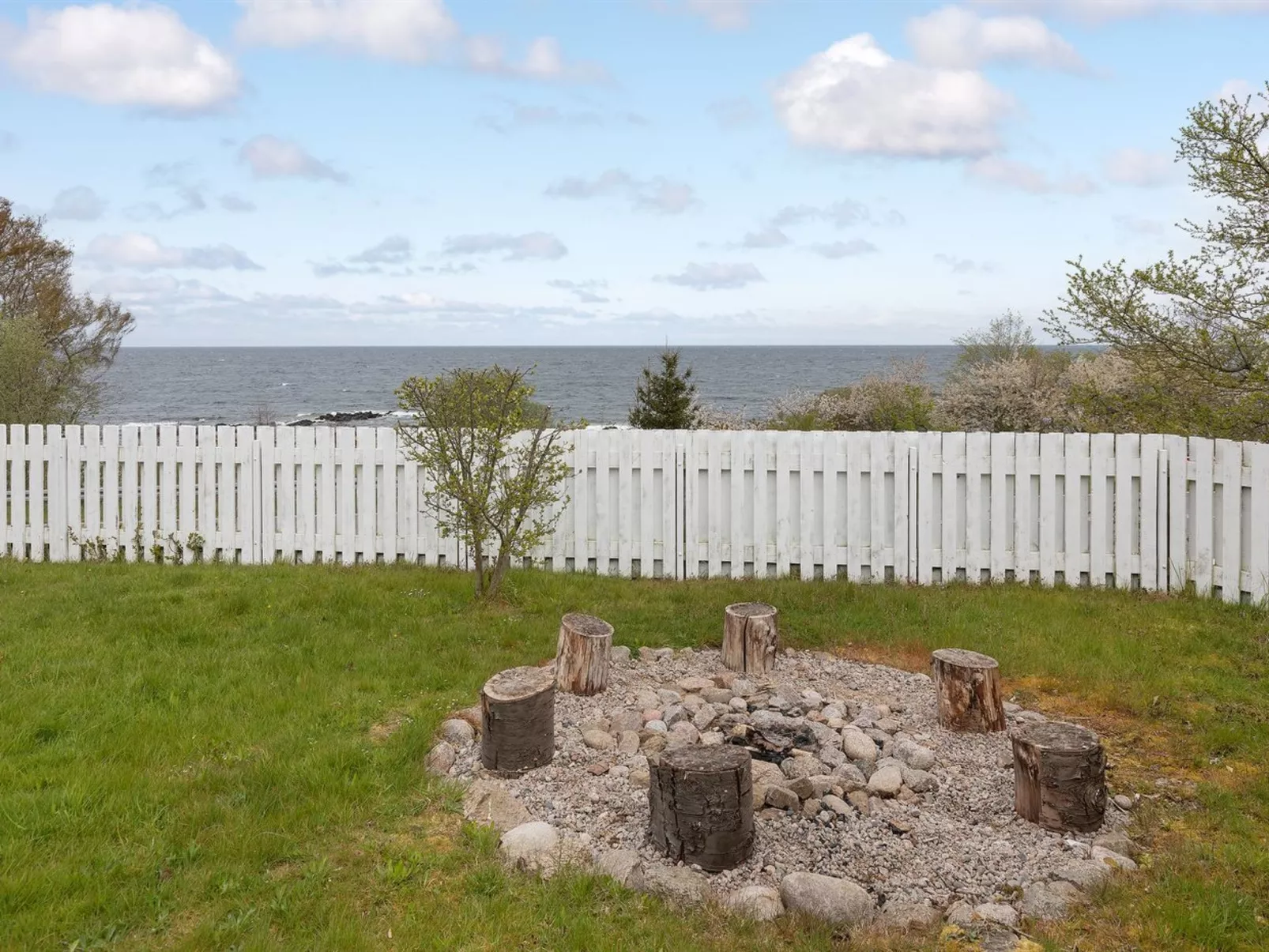 "Ensio" - 150m from the sea-Draußen