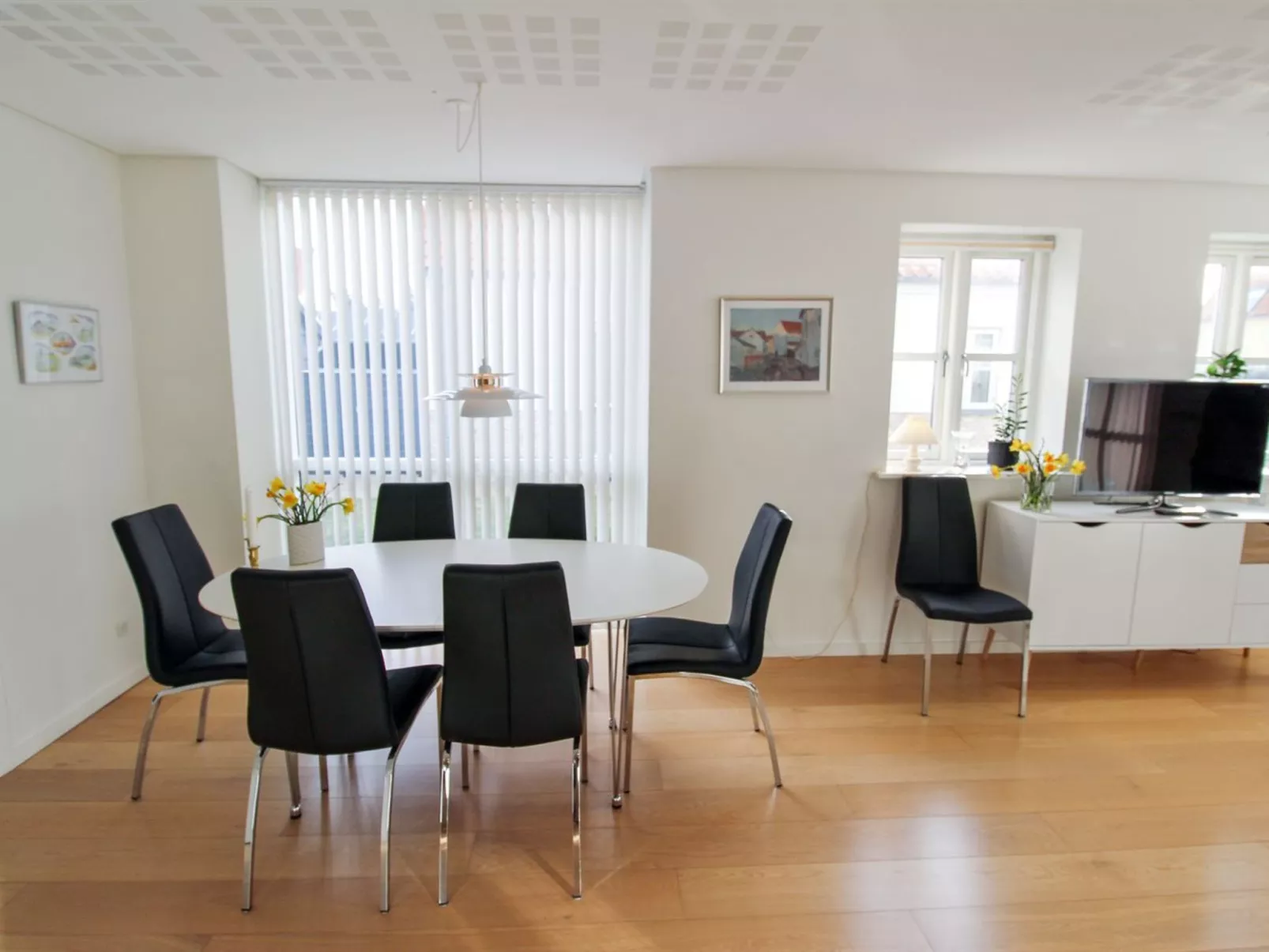 "Gisken" - 600m from the sea-Drinnen