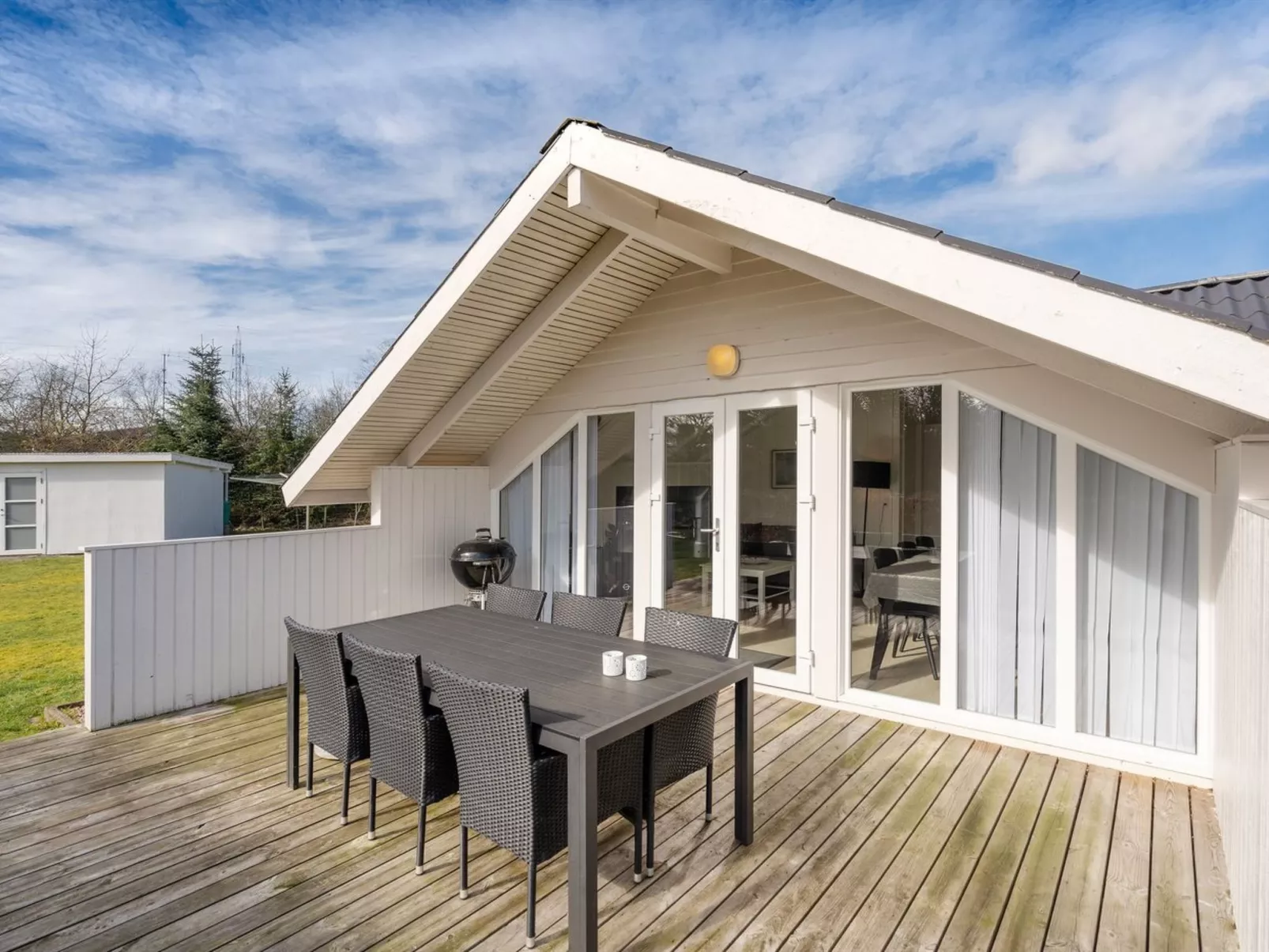 "Edvardsine" - 12km from the sea-Outside