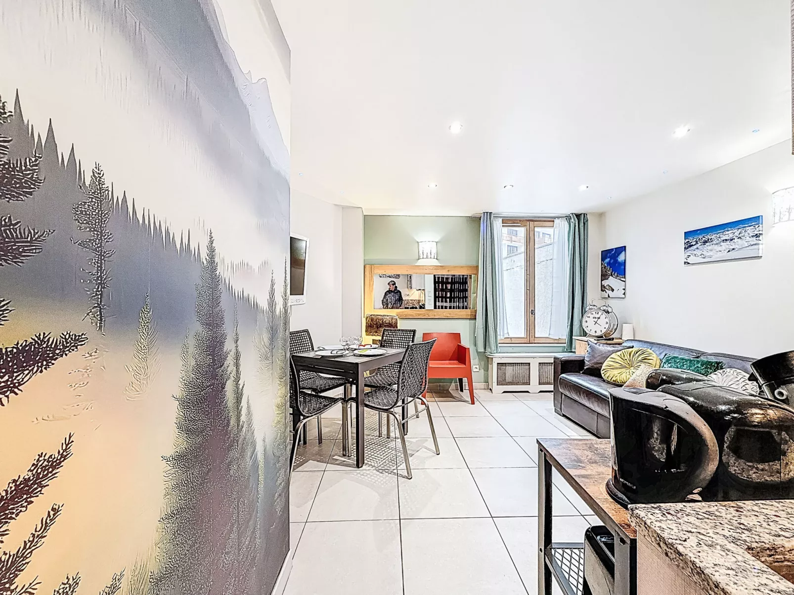 Le Sefcotel (Val Claret)-Drinnen