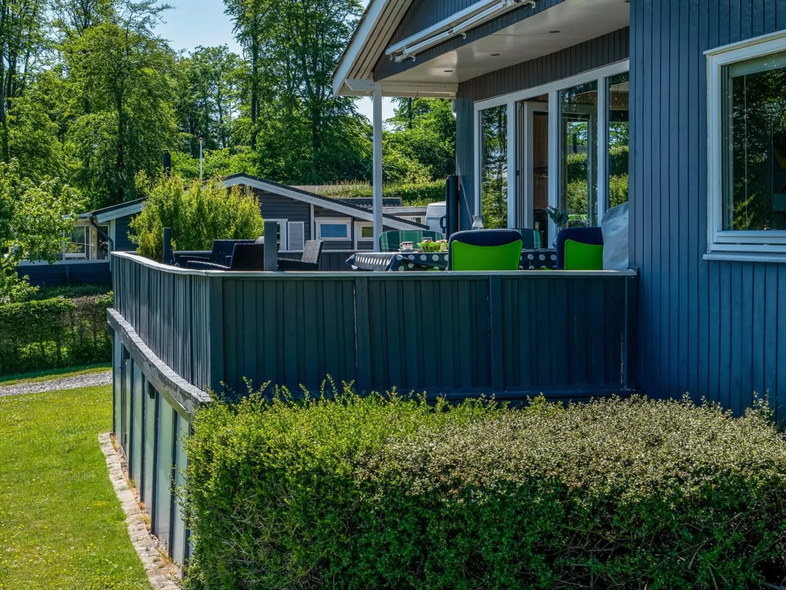 "Jenvold" - 300m to the fjord-Outside