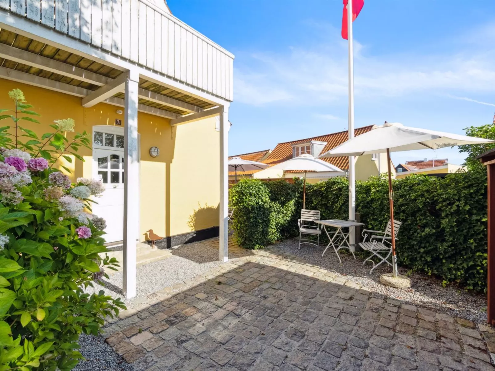 "Ortrud" - 200m from the sea-Draußen