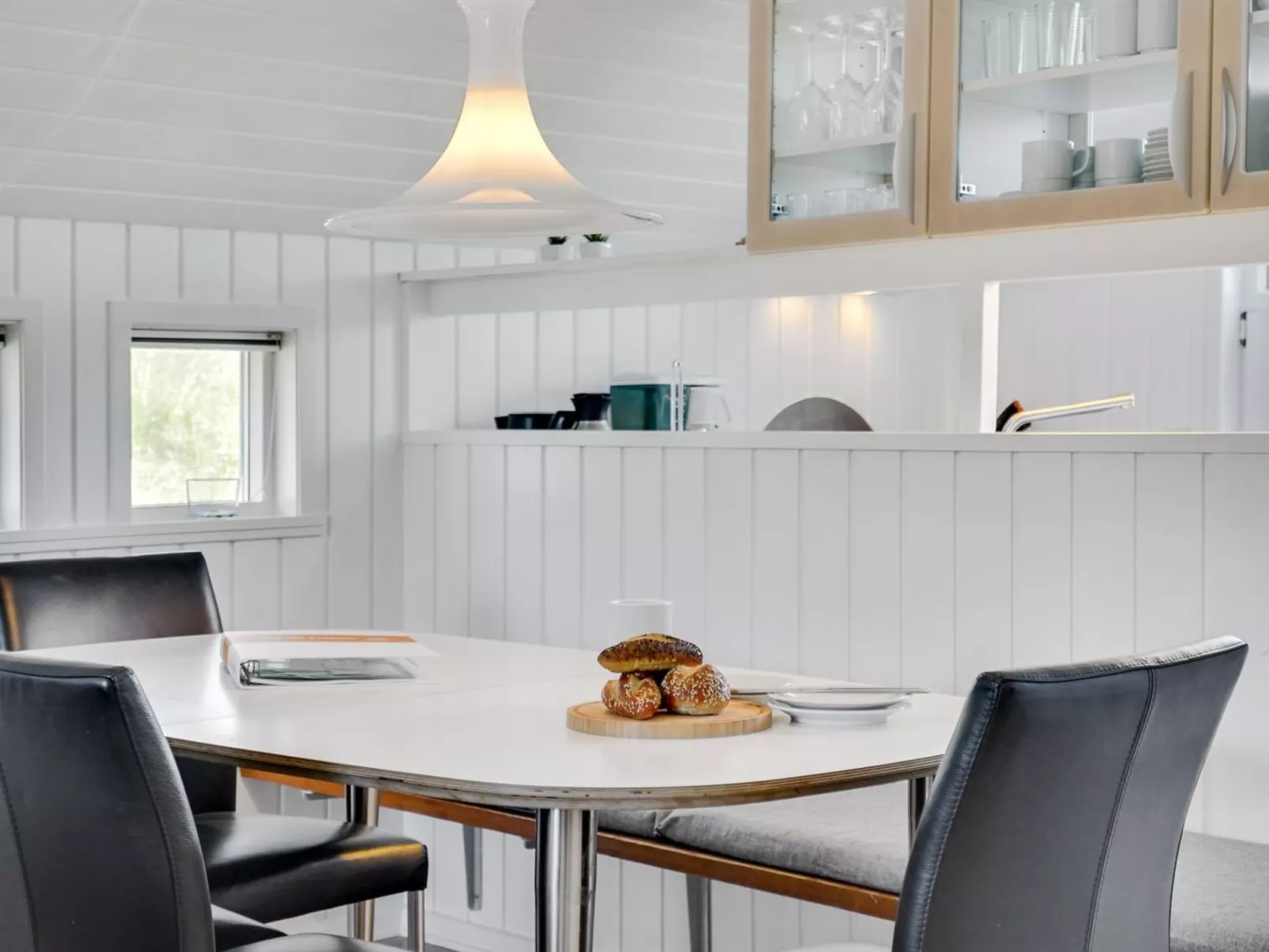 "Thera" - 2.8km from the sea-Inside