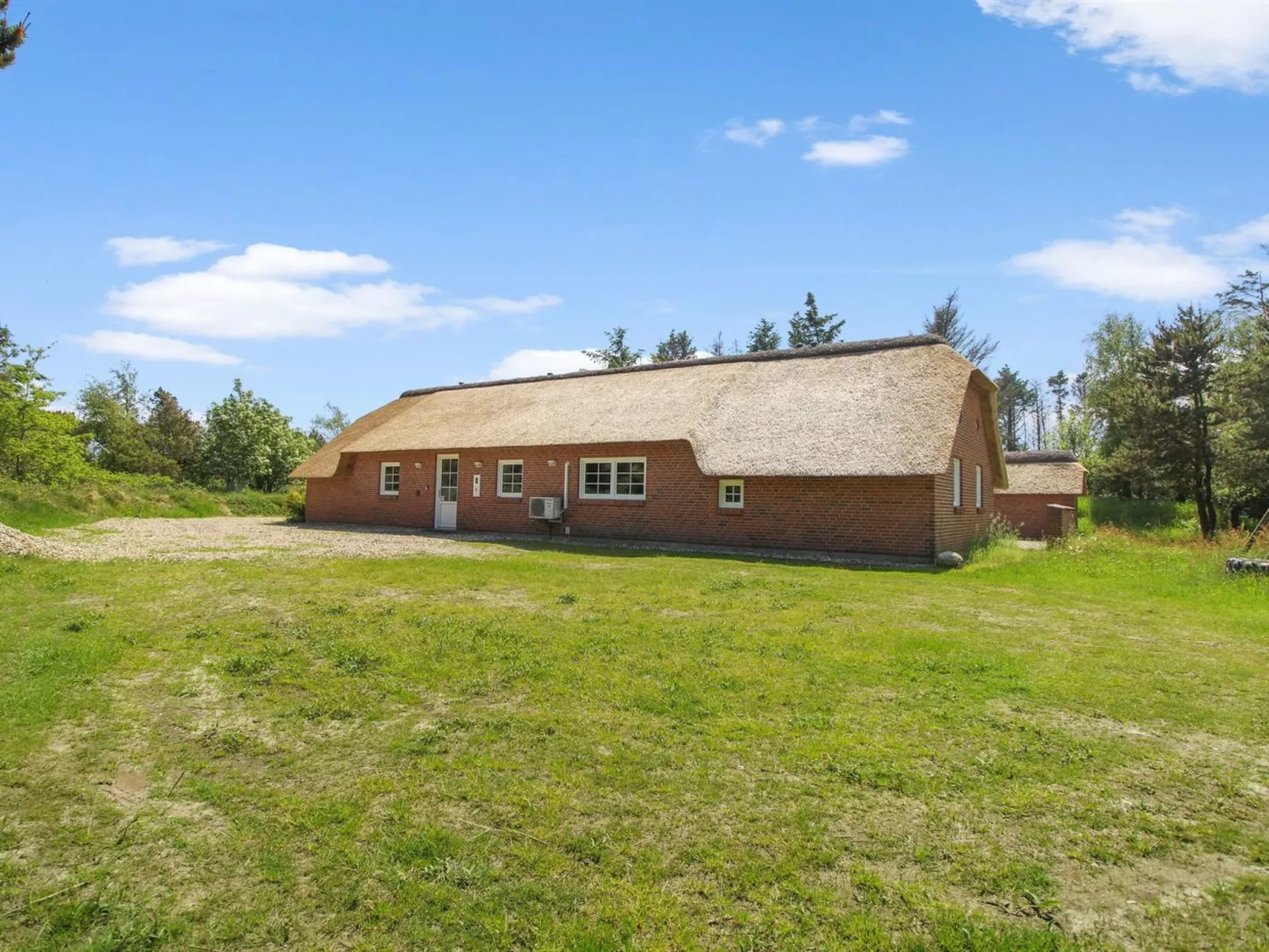 "Marilisa" - 700m to the fjord-Draußen