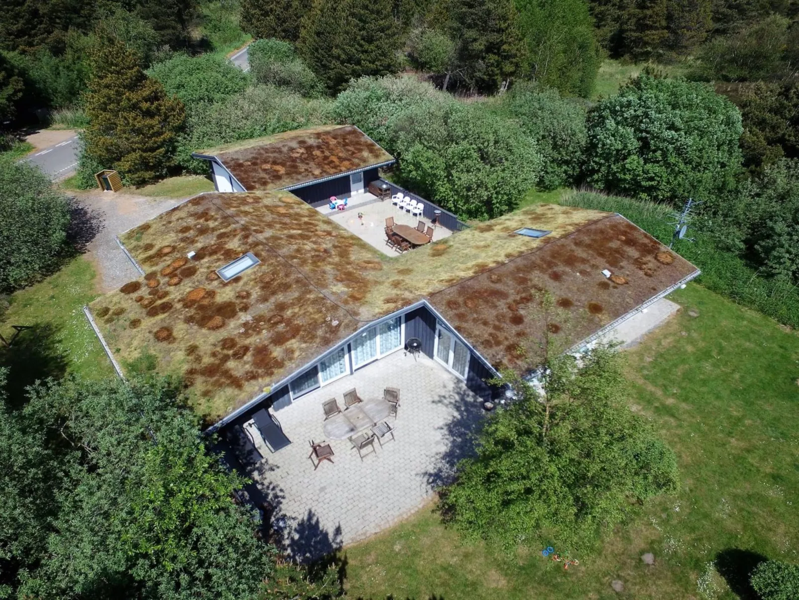 "Vieno" - 2.6km from the sea-Dehors