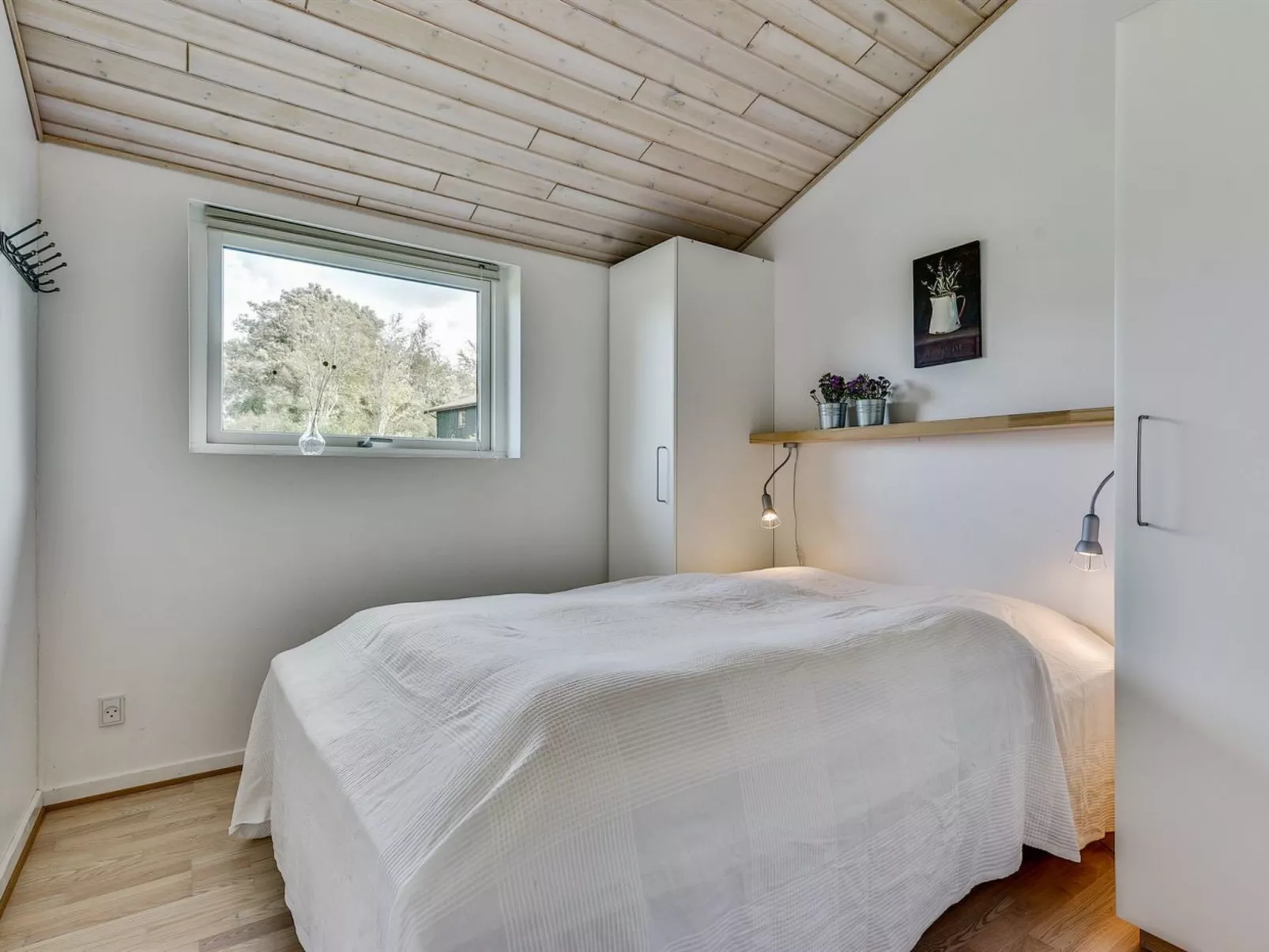 "Sylvelin" - 400m to the fjord-Inside