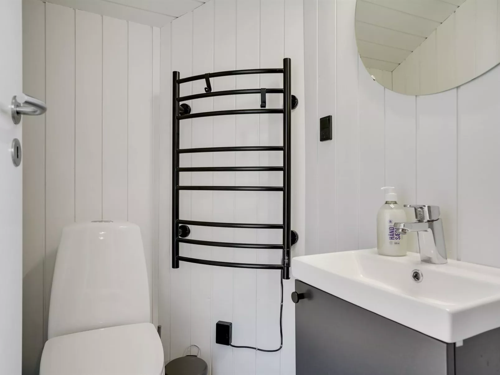 "Gram" - 450m from the sea-Dedans