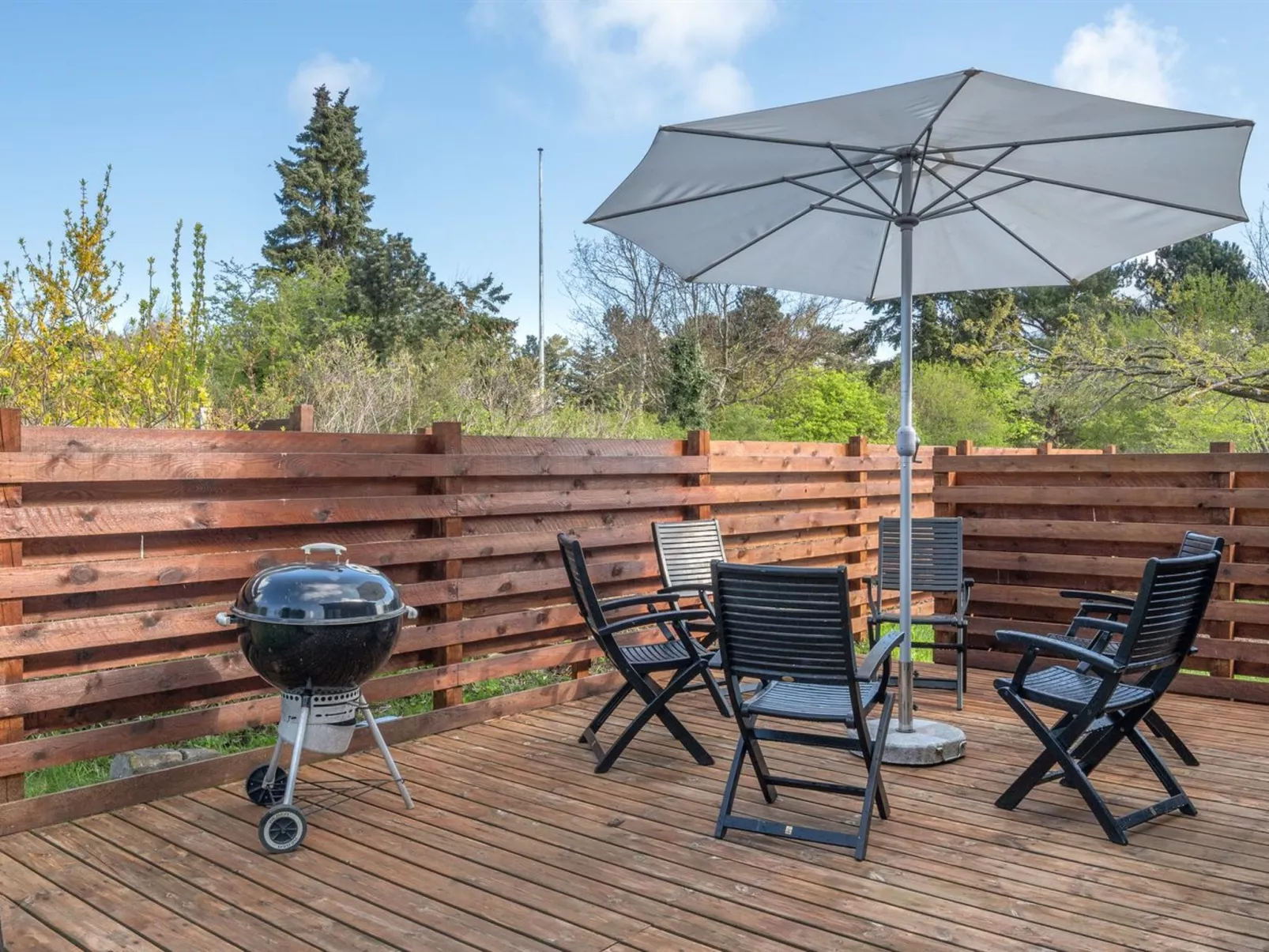 "Esta" -  from the sea-Outside