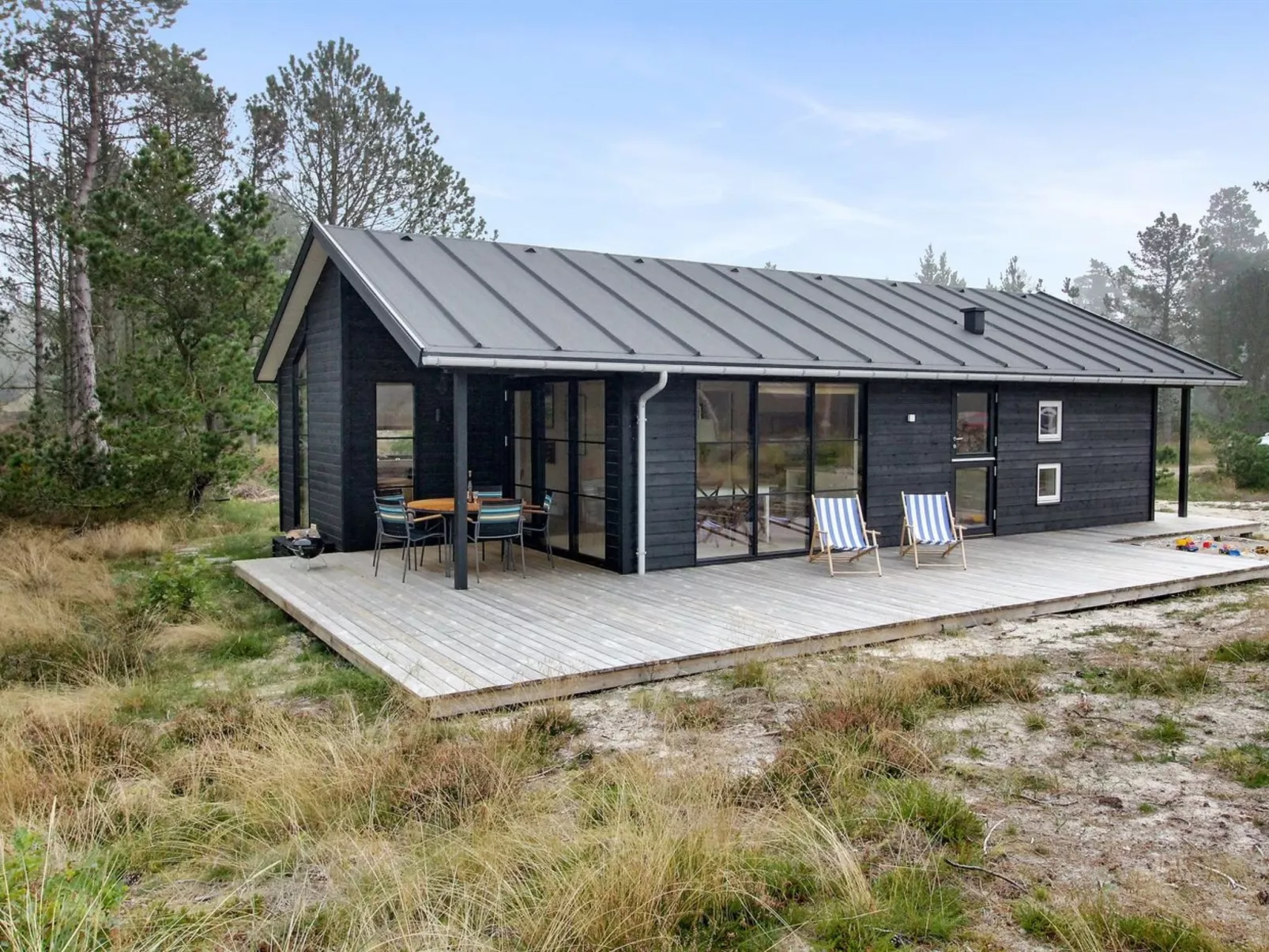 "Turkka" - 3.8km from the sea-Dehors