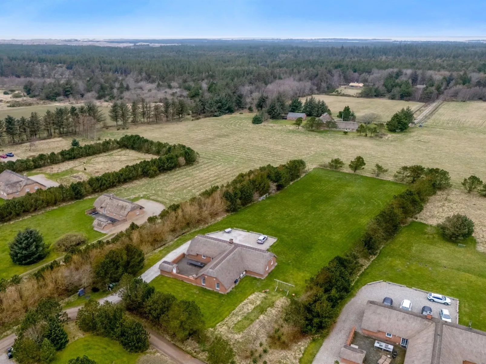 "Aane" - 1.8km from the sea-Outside