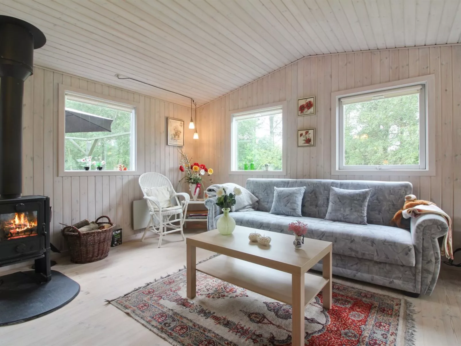 "Elmer" - 400m from the sea-Inside