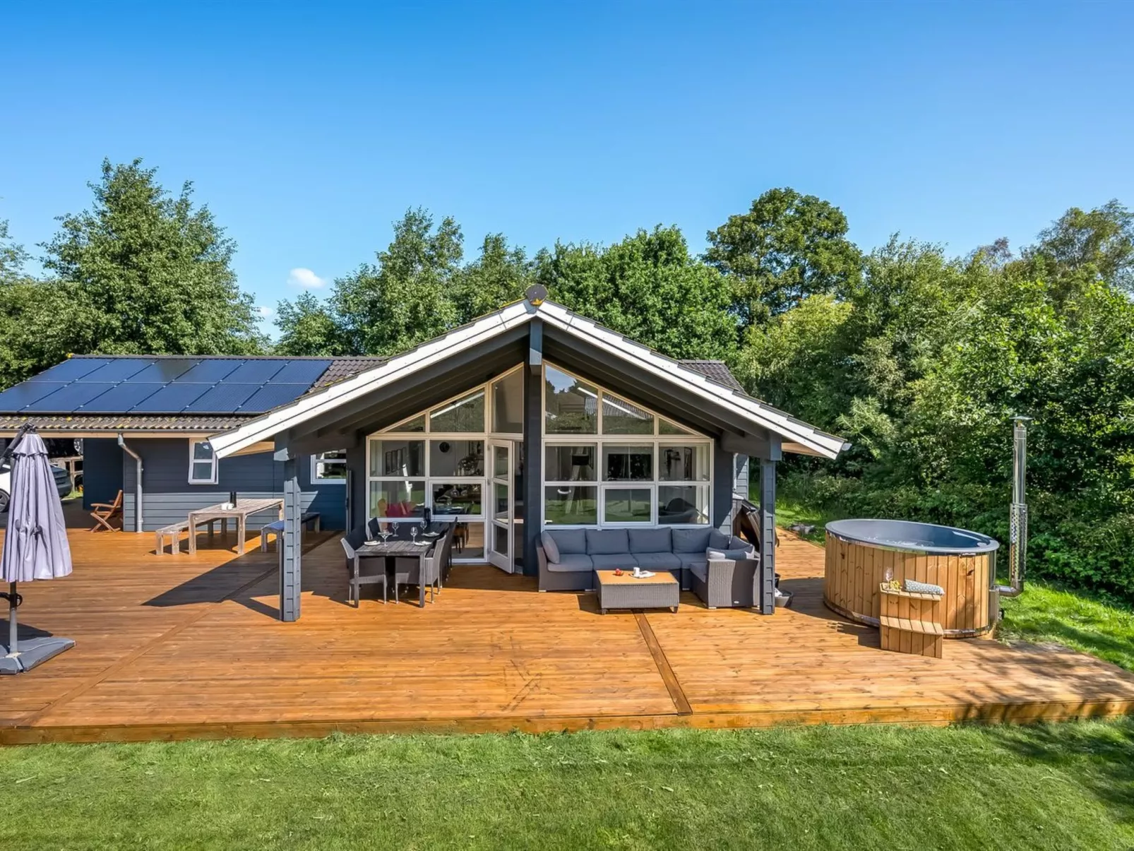 "Alrike" - 850m from the sea-Draußen