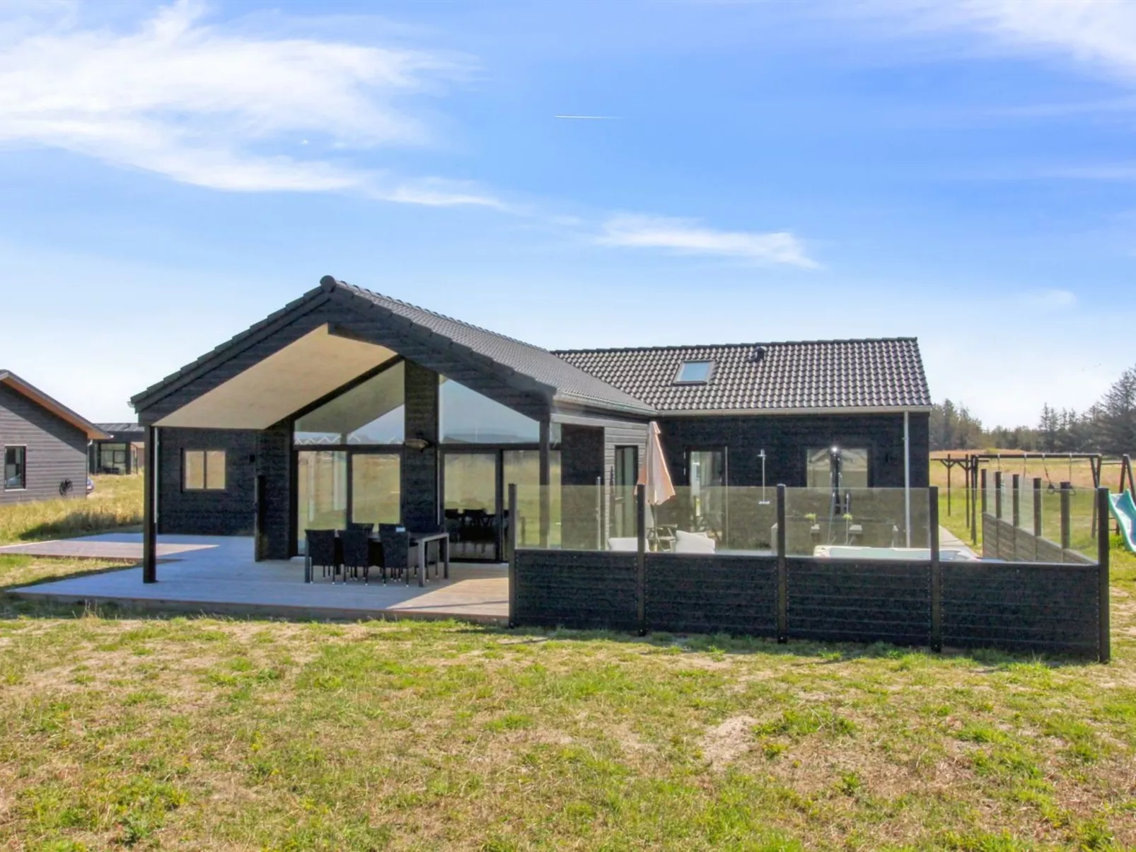 "Ambra" - 950m from the sea-Draußen