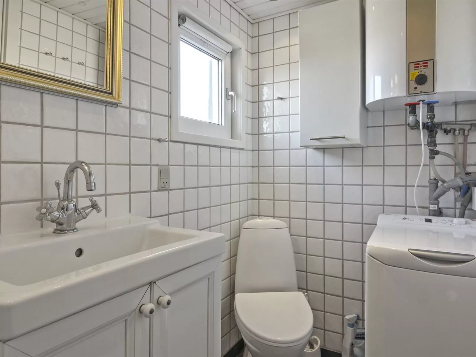 "Sibbi" - 300m from the sea-Drinnen