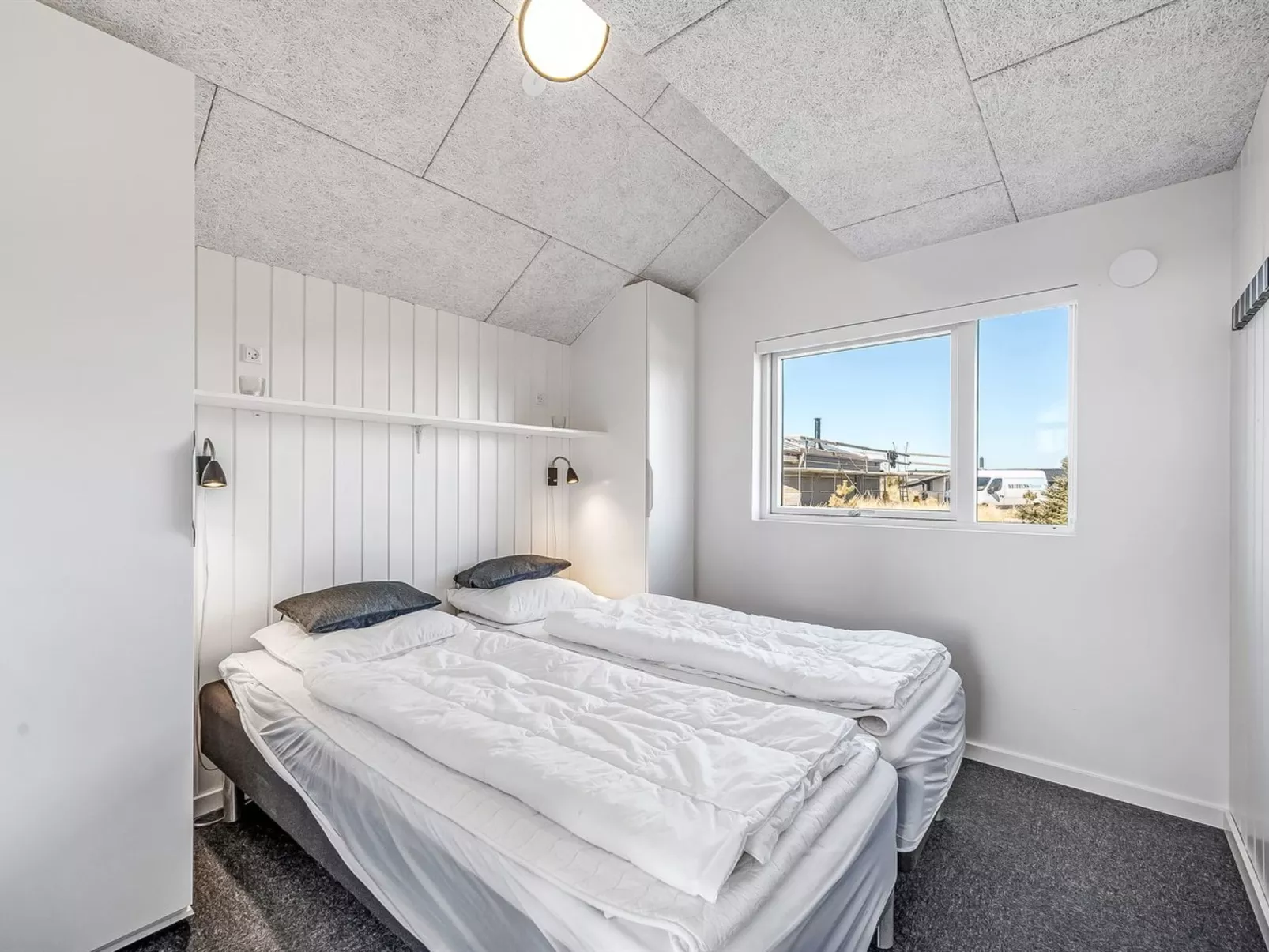 "Swante" -  from the sea-Drinnen