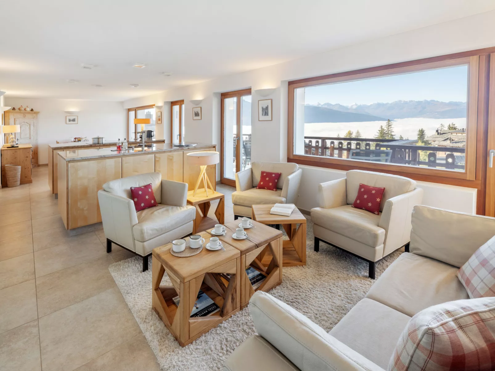 Les Aiguilles Vertes Rez inférieur-Inside