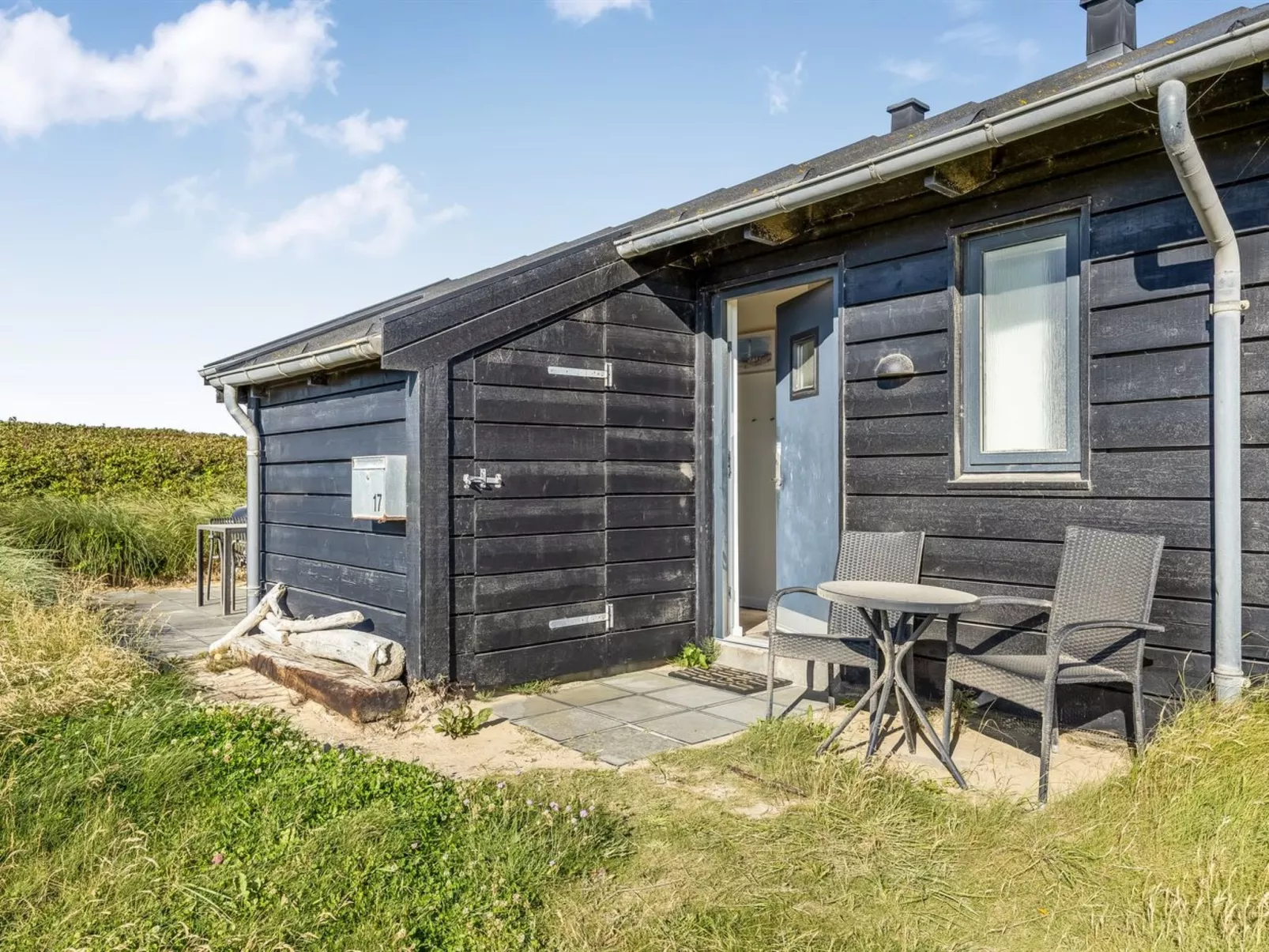 "Antonie" - 95m from the sea-Draußen