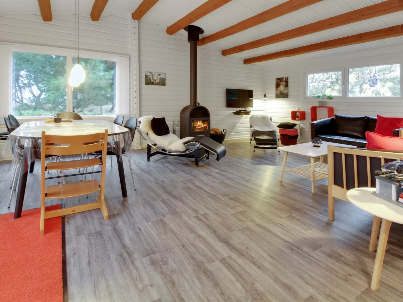 "Odsten" - 1km from the sea-Inside