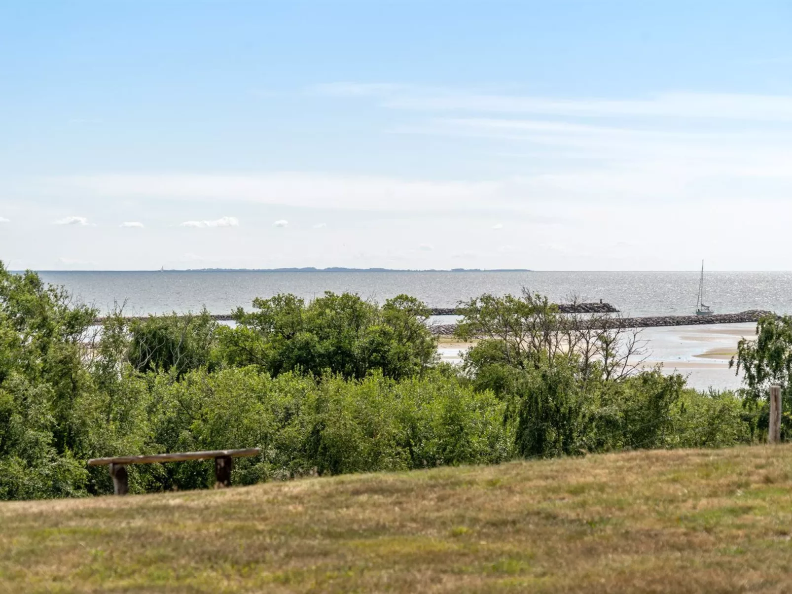 "Rickmer" - 200m from the sea-Outside