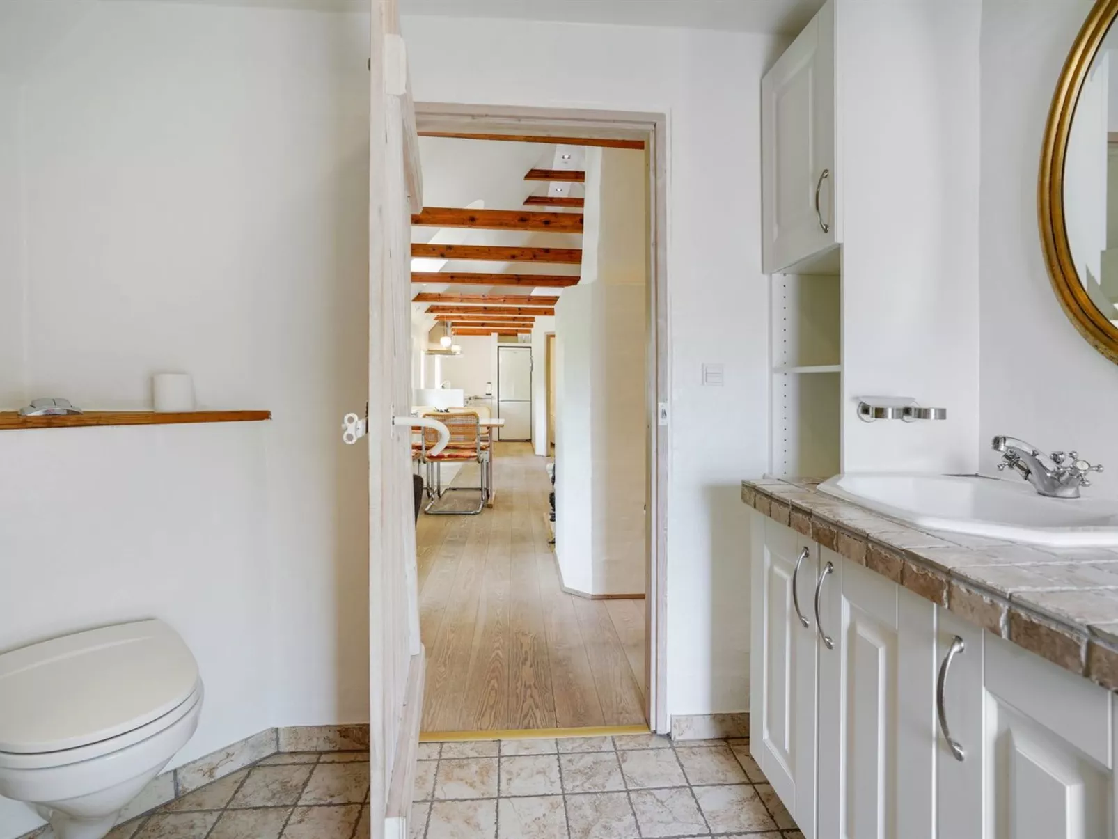 "Faik" - 650m from the sea-Drinnen