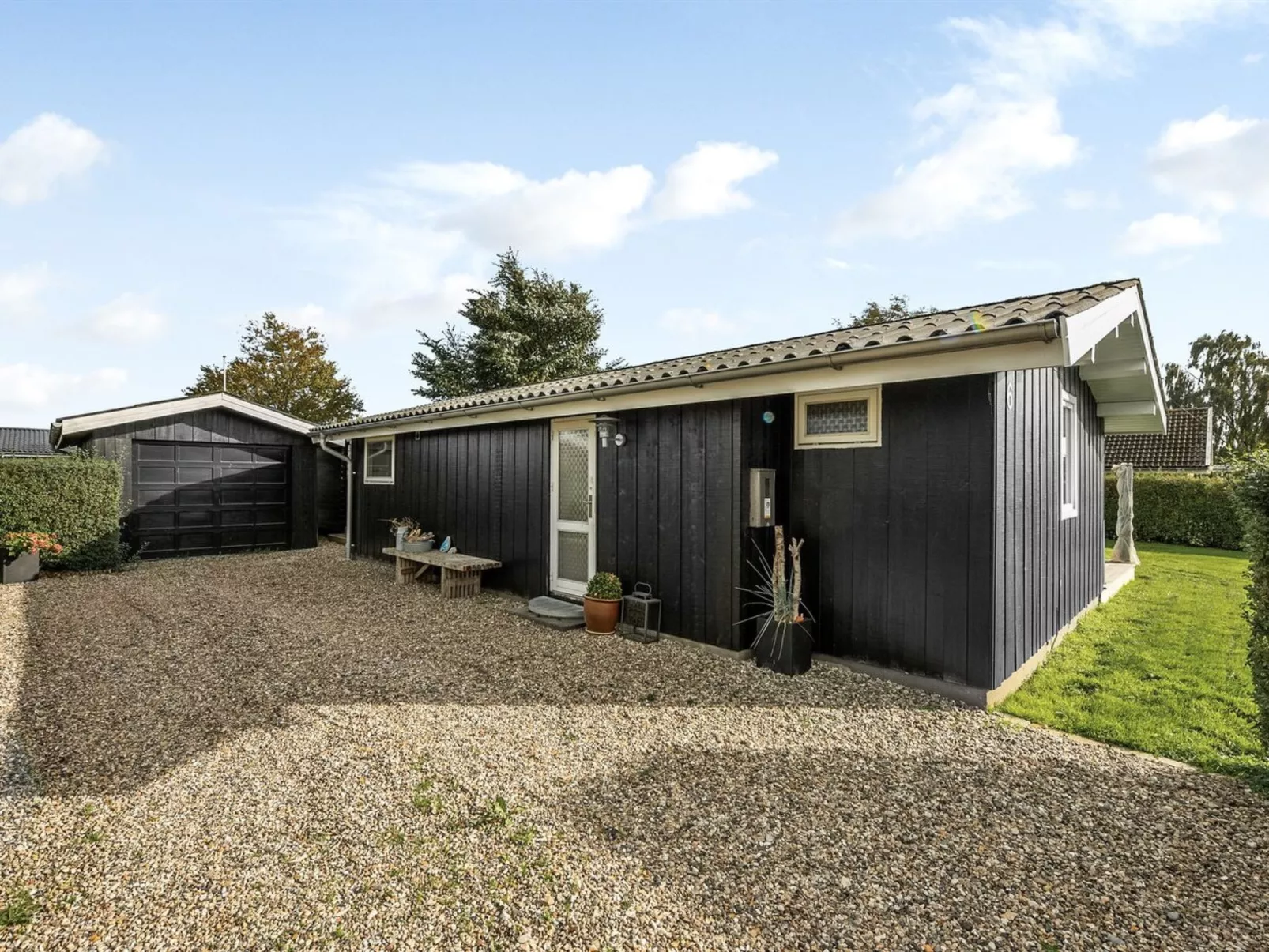 "Florina" - 700m from the sea-Draußen