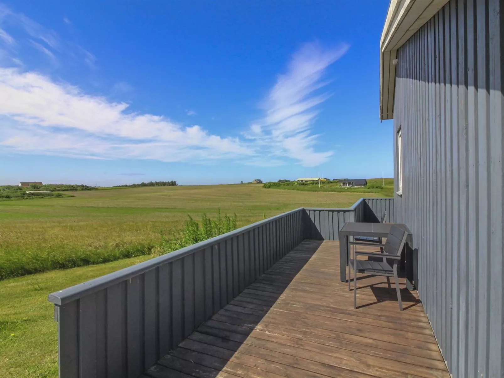 "Marne" - 500m from the sea-Outside