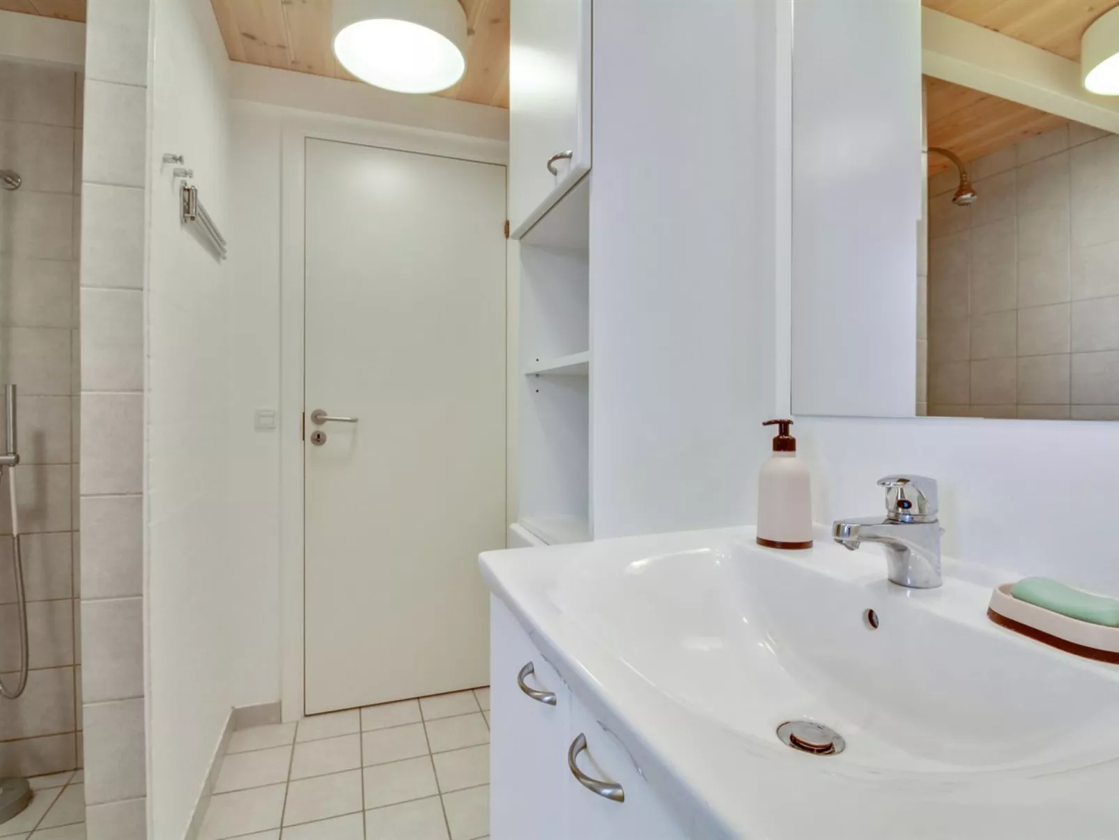 "Villads" - 1km from the sea-Drinnen