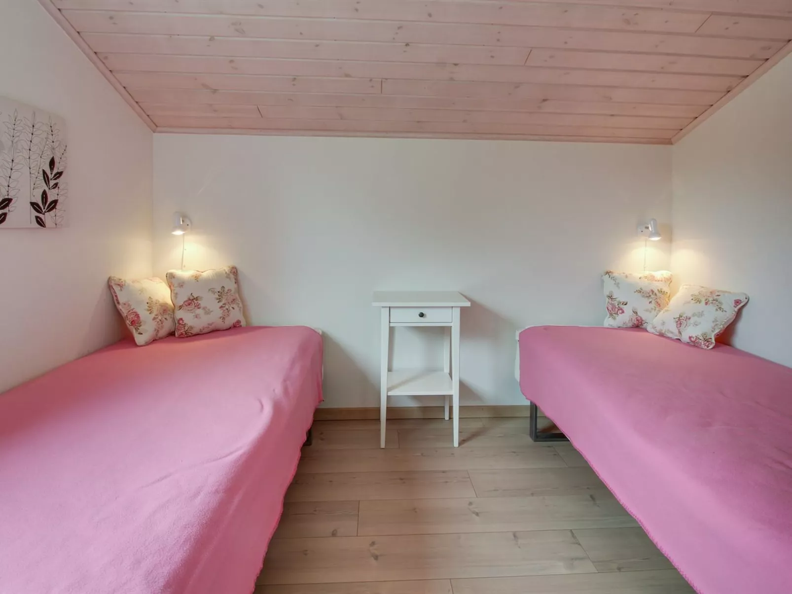 "Jannic" - 300m to the fjord-Inside