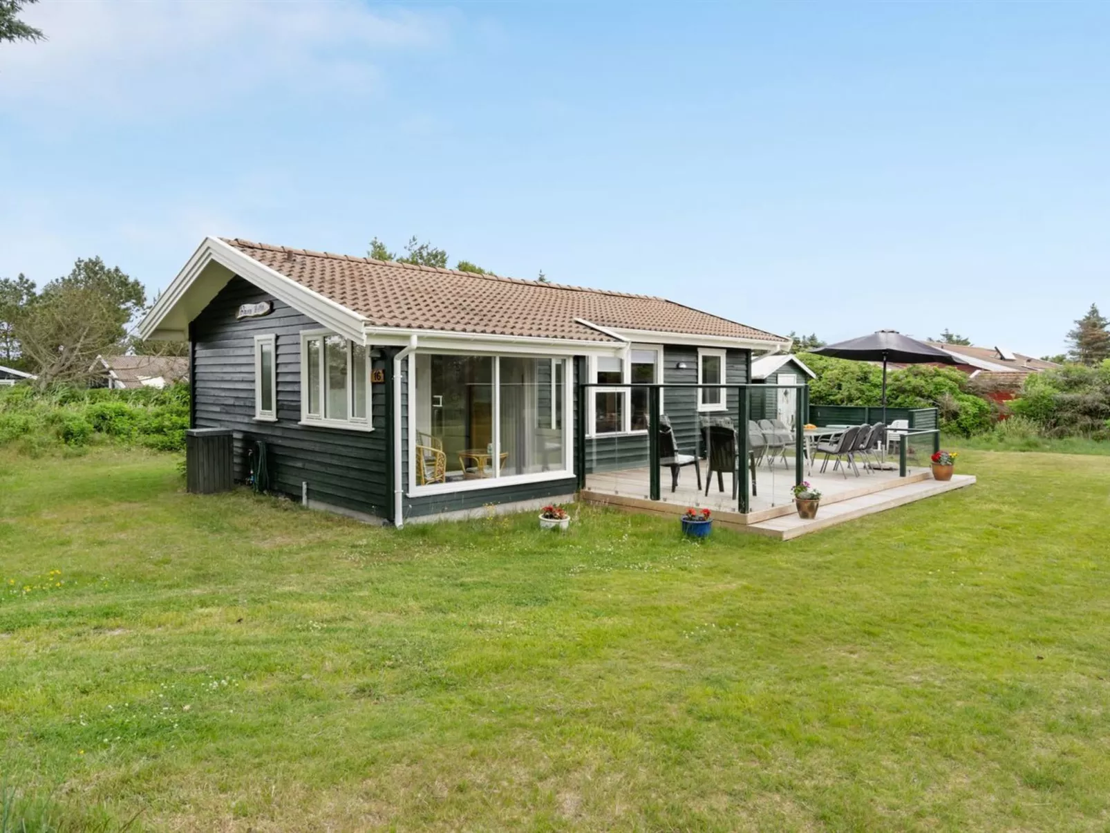 "Matis" - 650m from the sea-Draußen