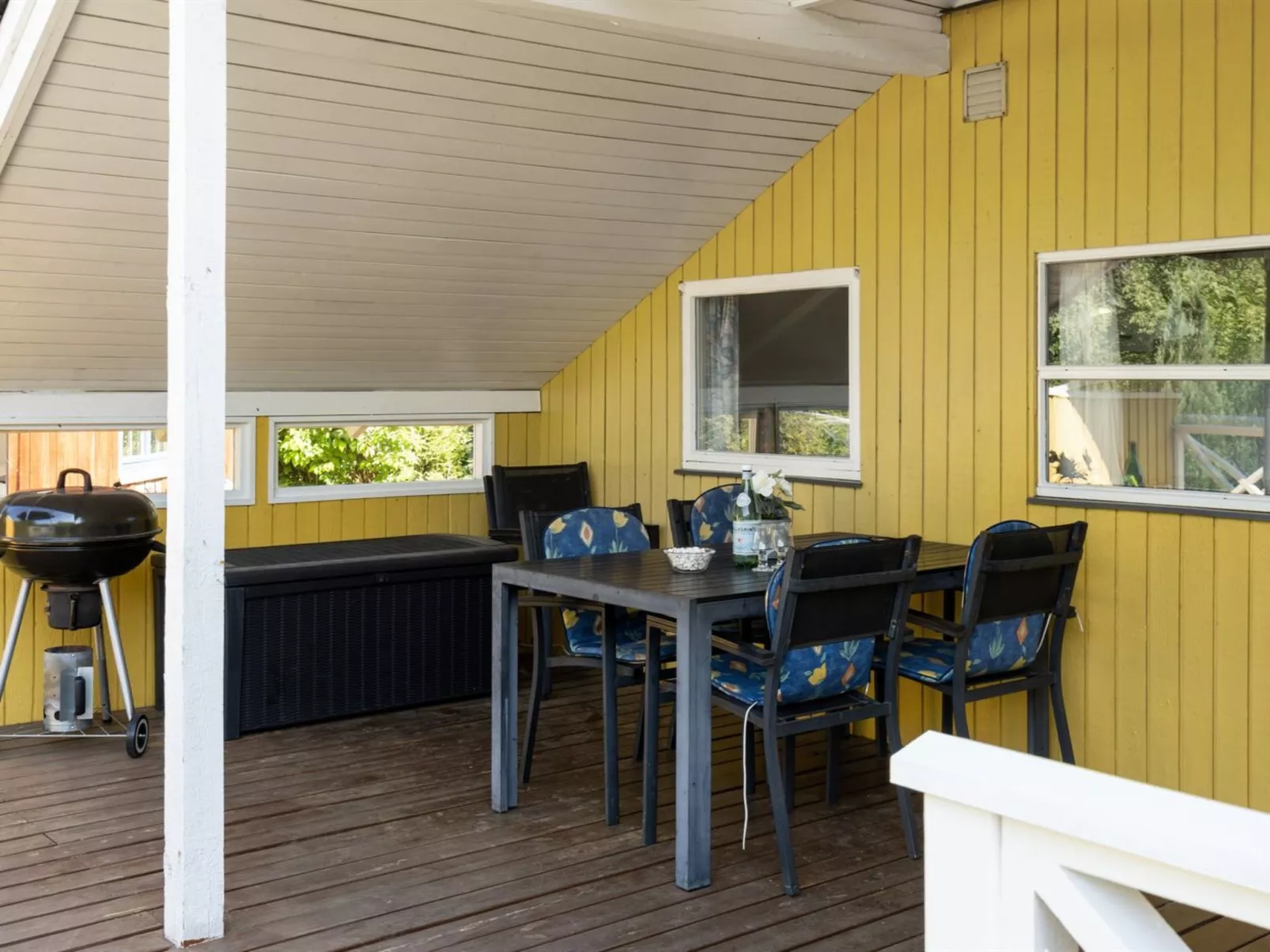 "Hannelise" - 30km from the sea-Draußen