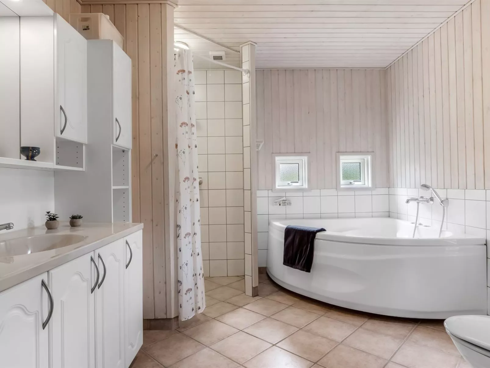 "Hauke" - 478m from the sea-Drinnen