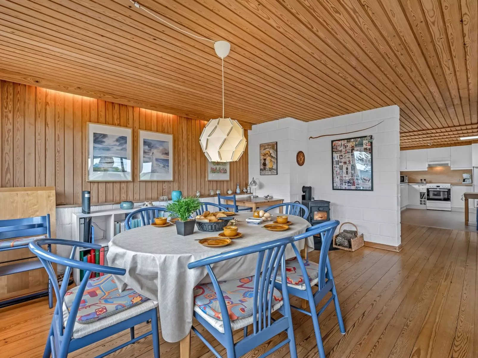 "Sweni" - 800m from the sea-Drinnen