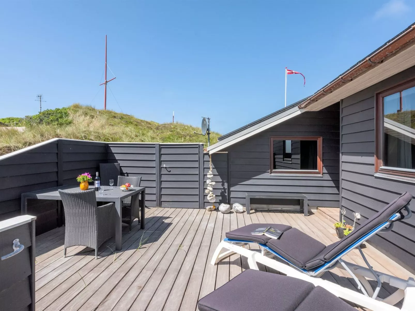 "Arngrim" - 100m from the sea-Outside