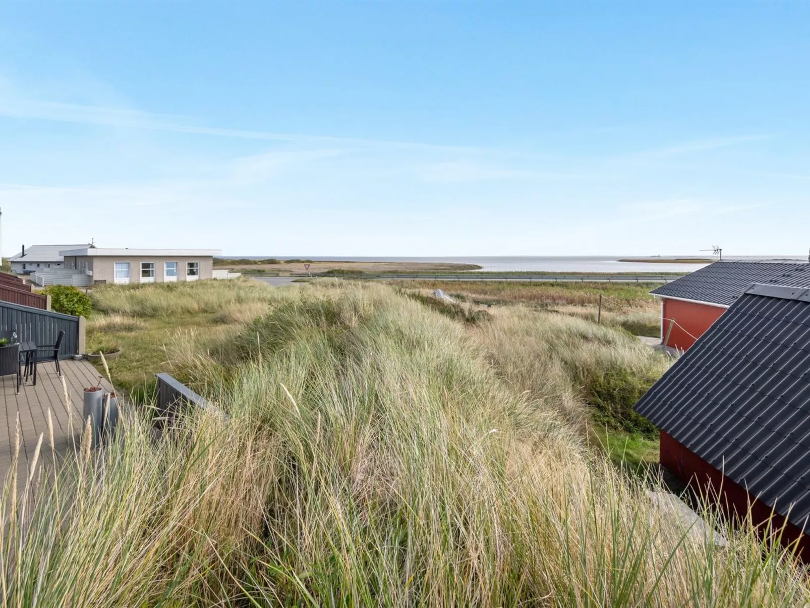 "Elizabeta" - 100m to the fjord-Draußen