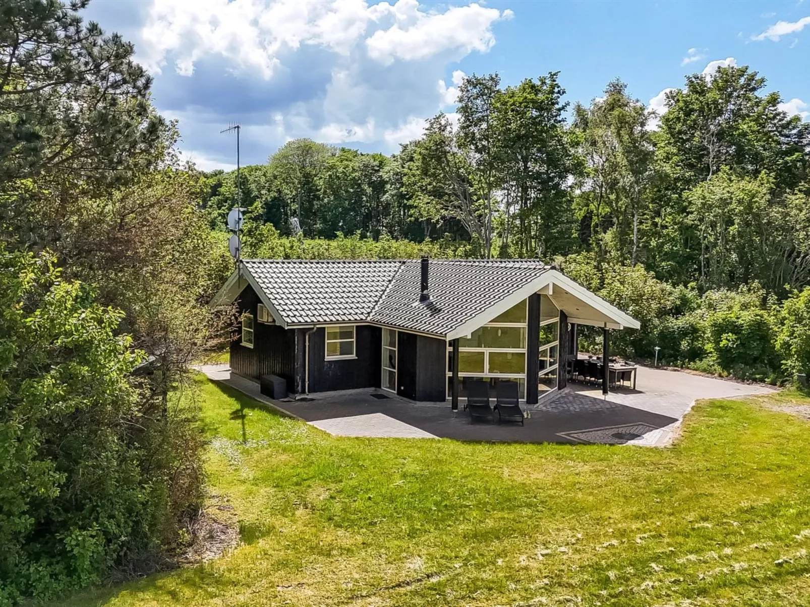 "Thorman" - 75m from the sea-Outside