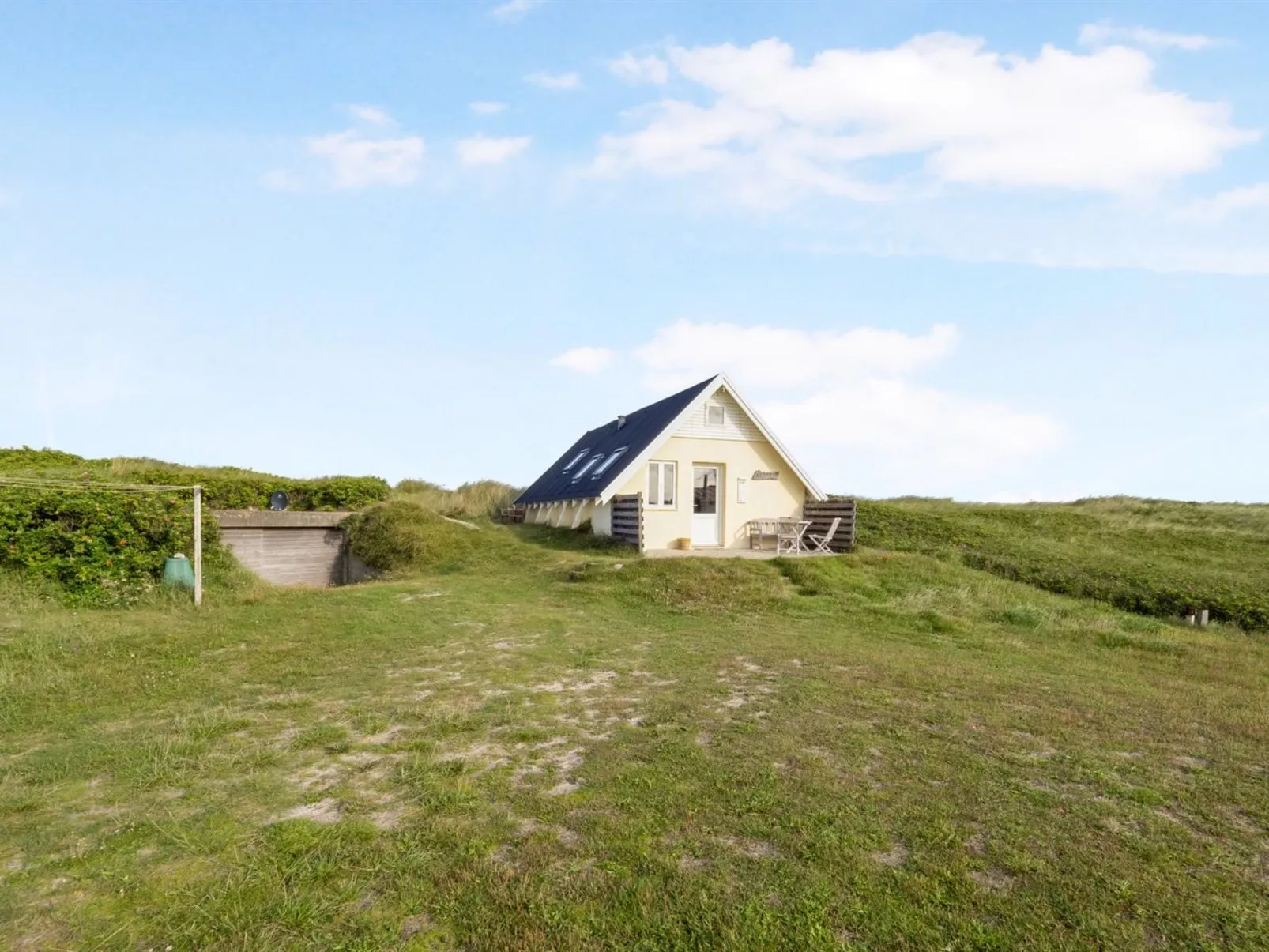 "Ebba" - 25m from the sea-Dehors