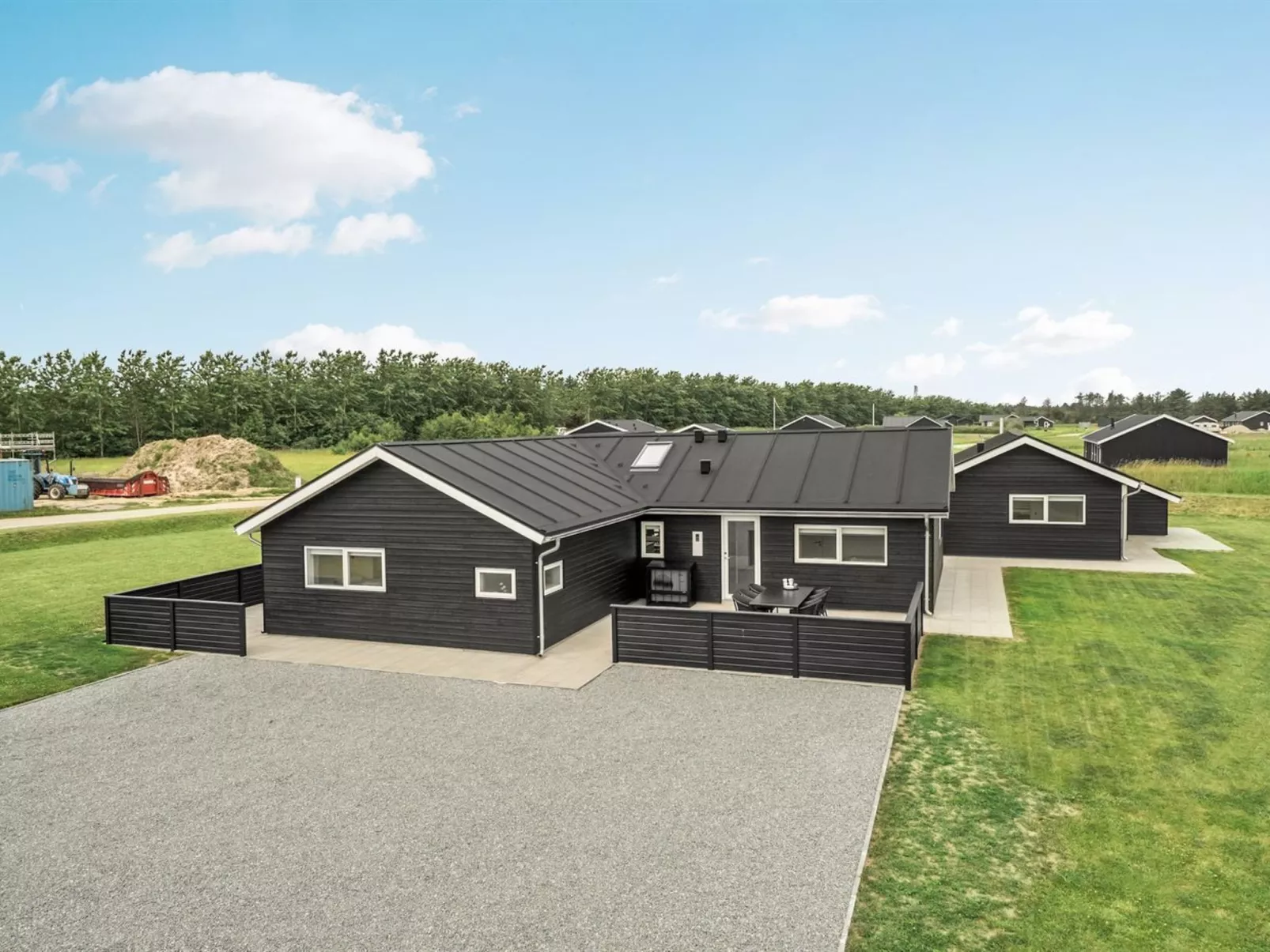 "Fegge" - 1.5km from the sea-Outside