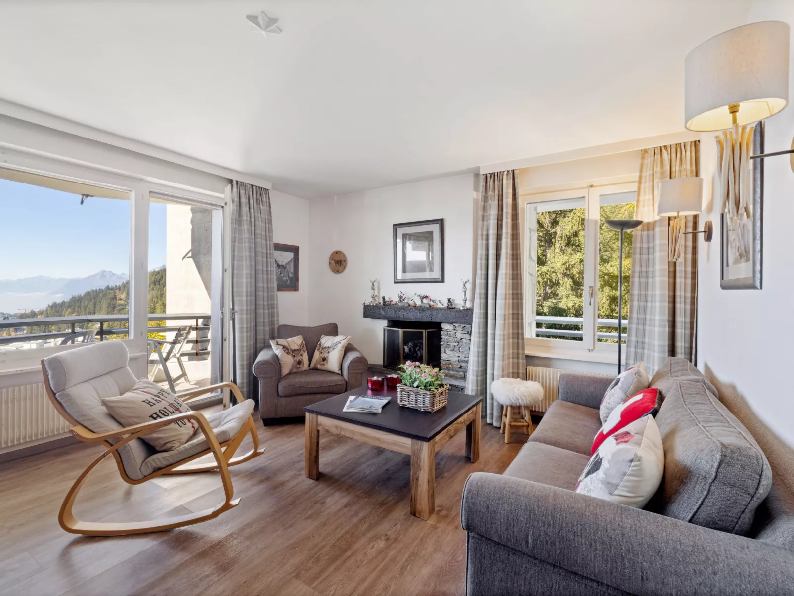 Cransalpin Apt. 11 / Secteur 1-Dedans